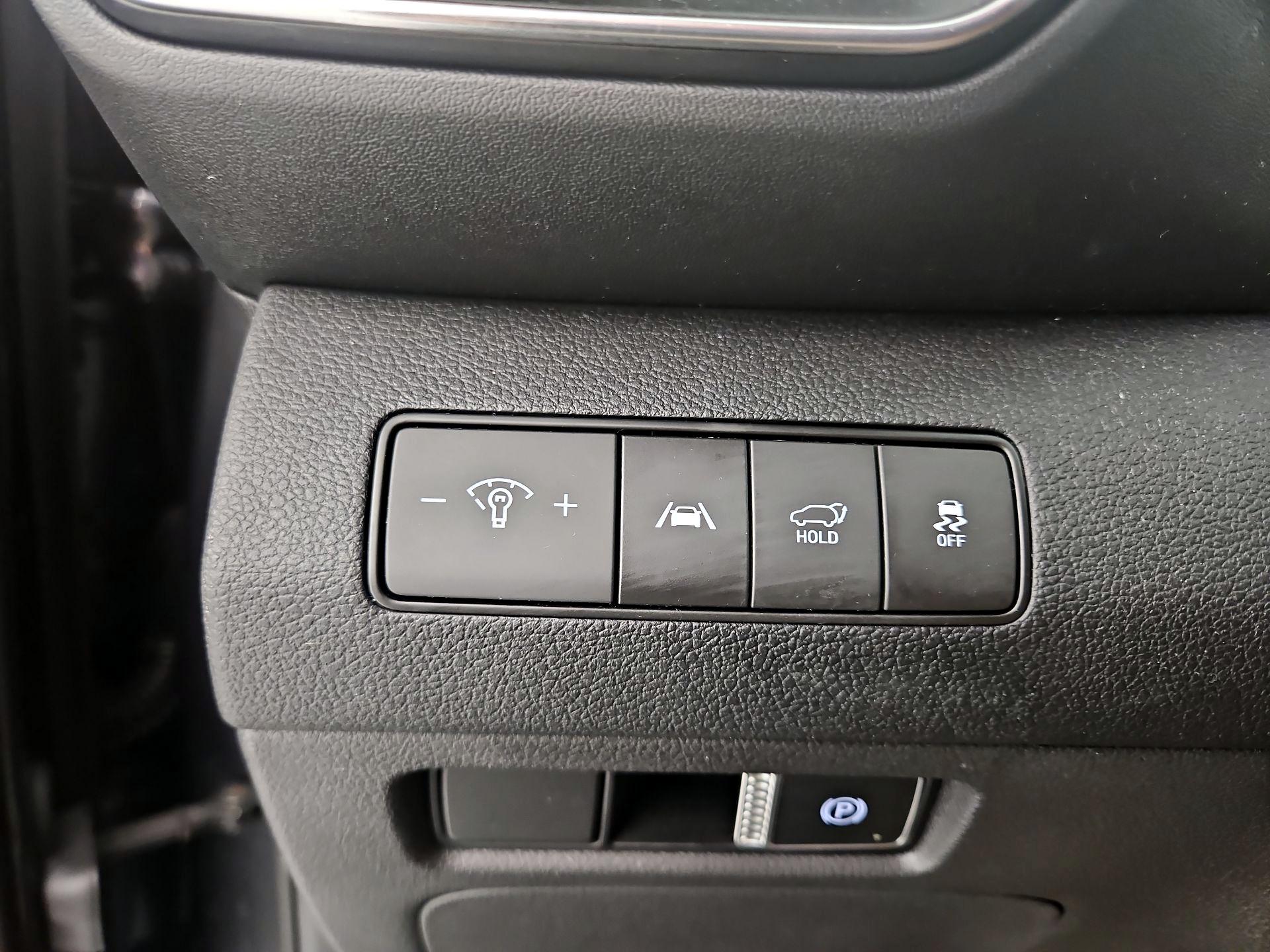 Thumbnail: 2023 Hyundai Santa Fe - 13