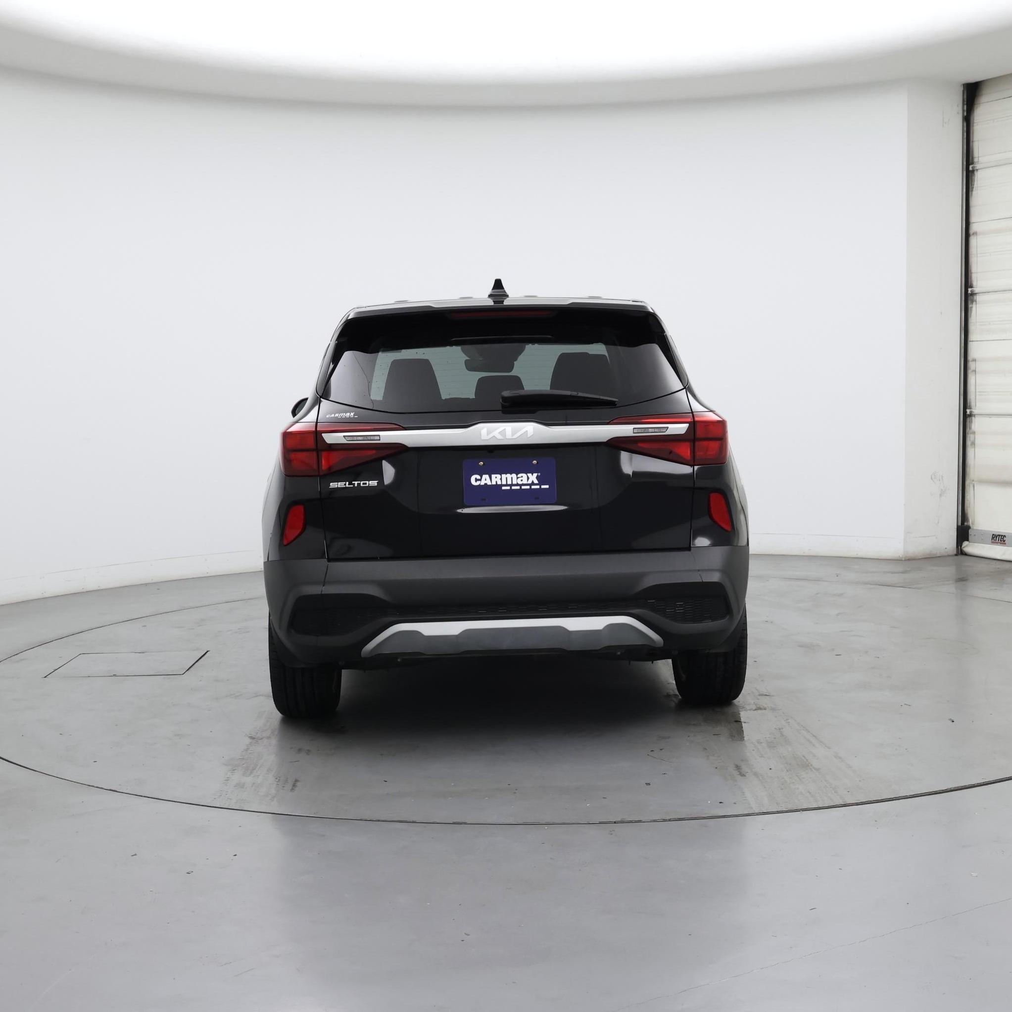 Thumbnail: 2023 Kia Seltos - 6