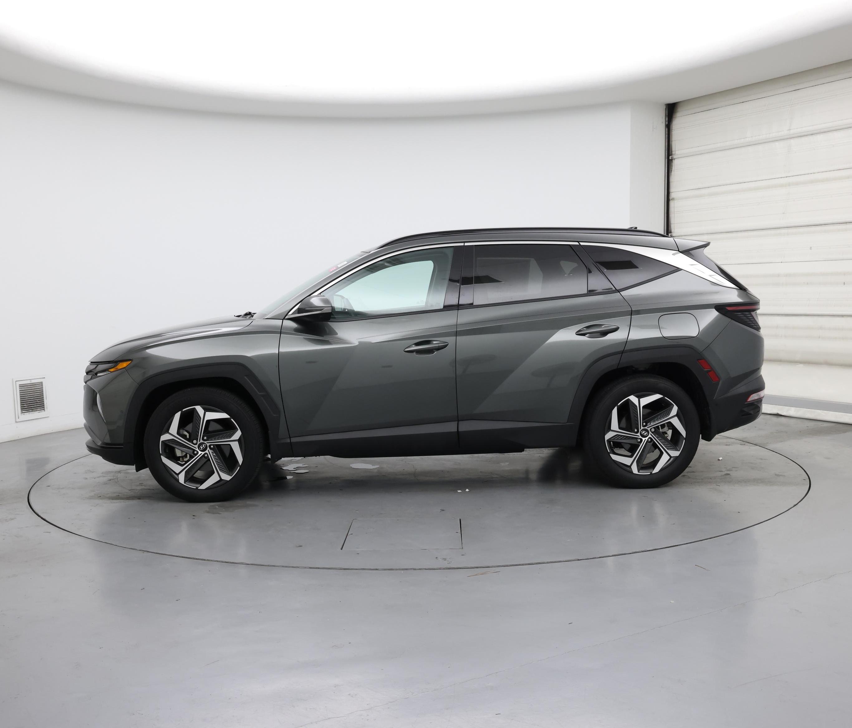 Thumbnail: 2022 Hyundai Tucson - 3