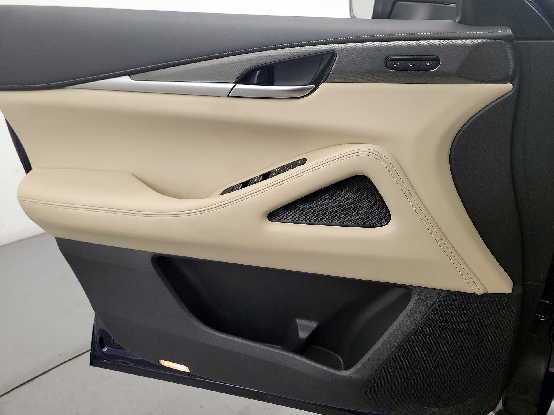 Thumbnail: 2022 INFINITI QX60 - 12
