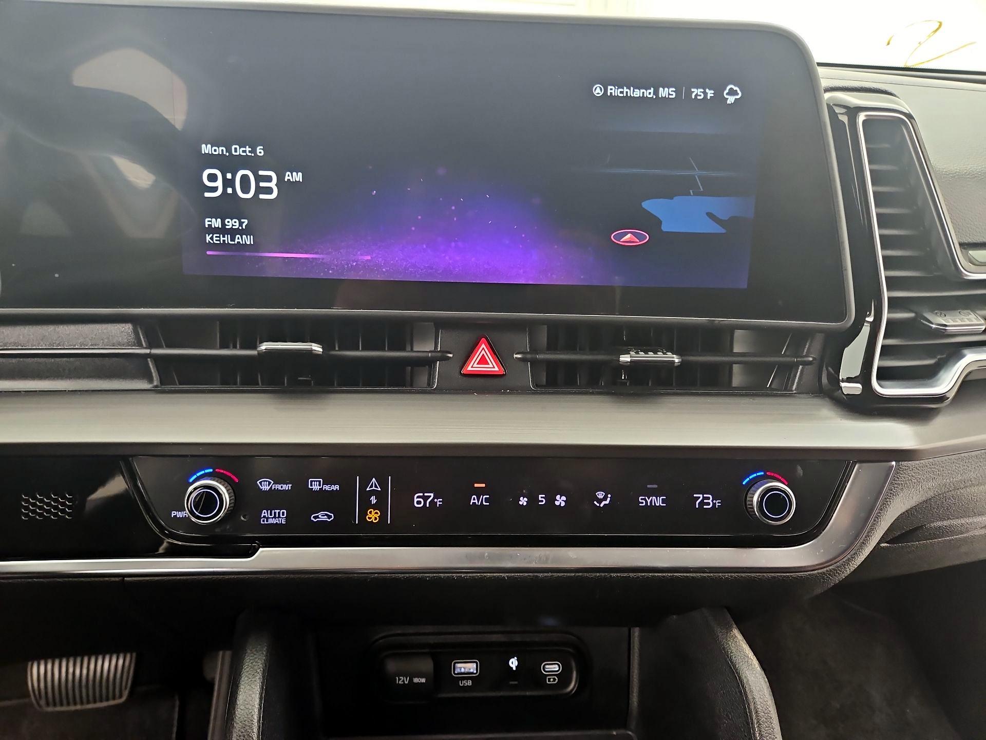 Thumbnail: 2023 Kia Sportage - 17