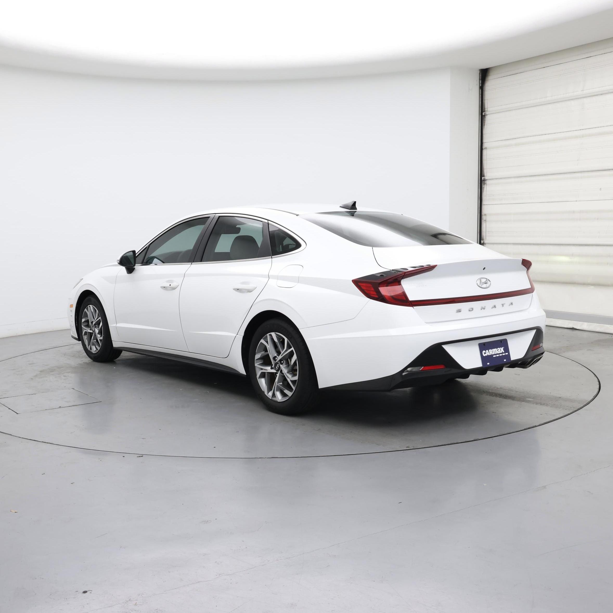 Thumbnail: 2022 Hyundai Sonata - 2
