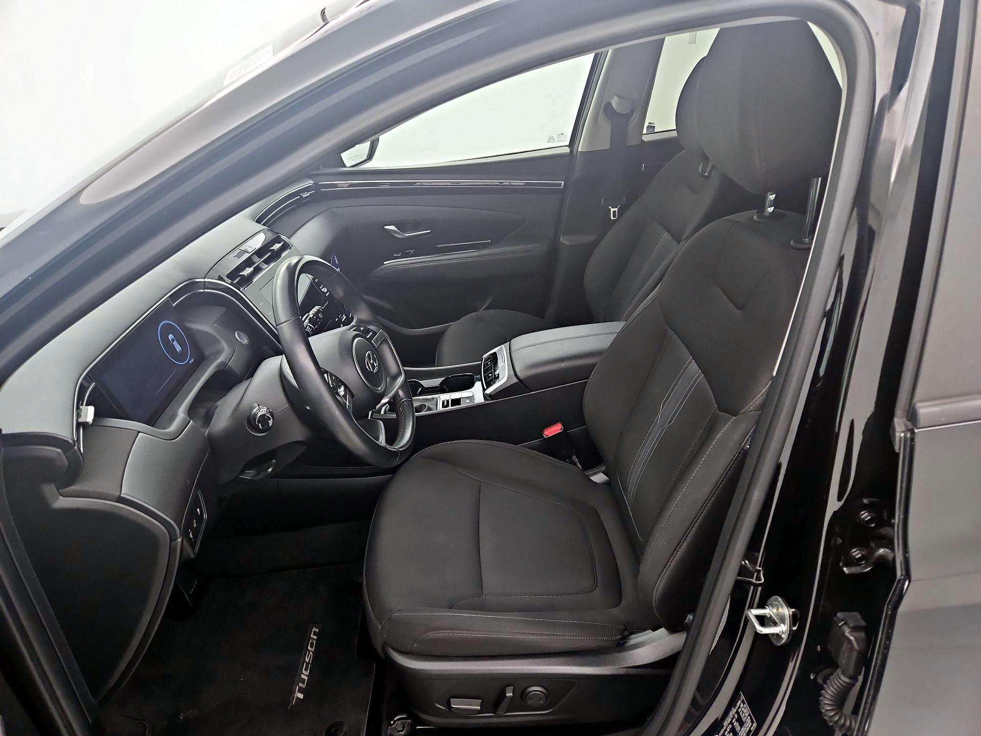 Thumbnail: 2022 Hyundai Tucson - 11