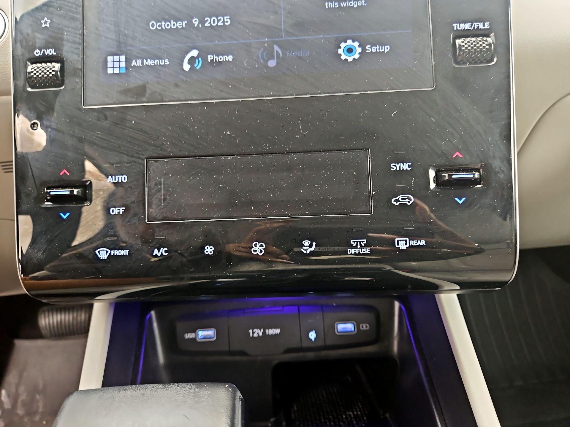 Thumbnail: 2022 Hyundai Tucson - 16