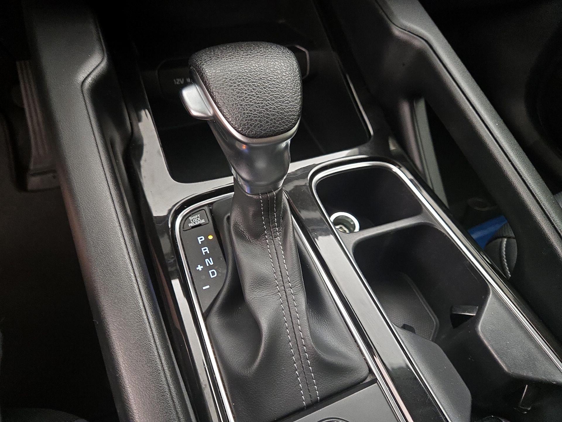 Thumbnail: 2021 Kia Telluride - 17