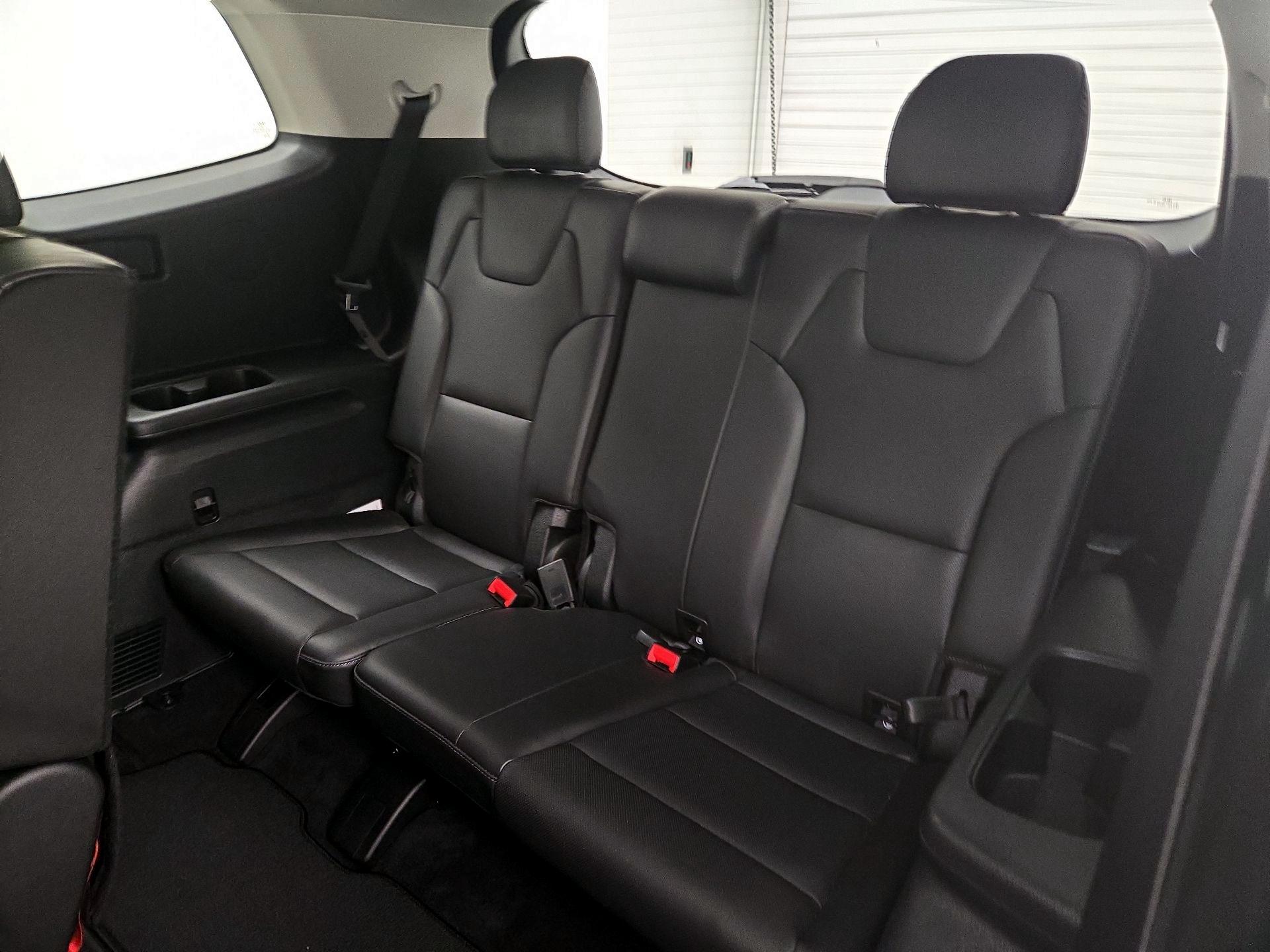 Thumbnail: 2021 Kia Telluride - 20