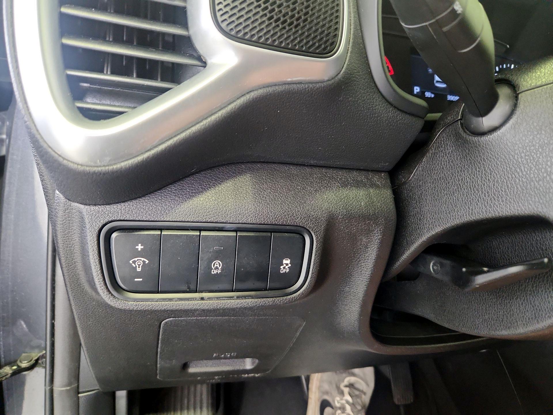Thumbnail: 2021 Kia Soul - 13