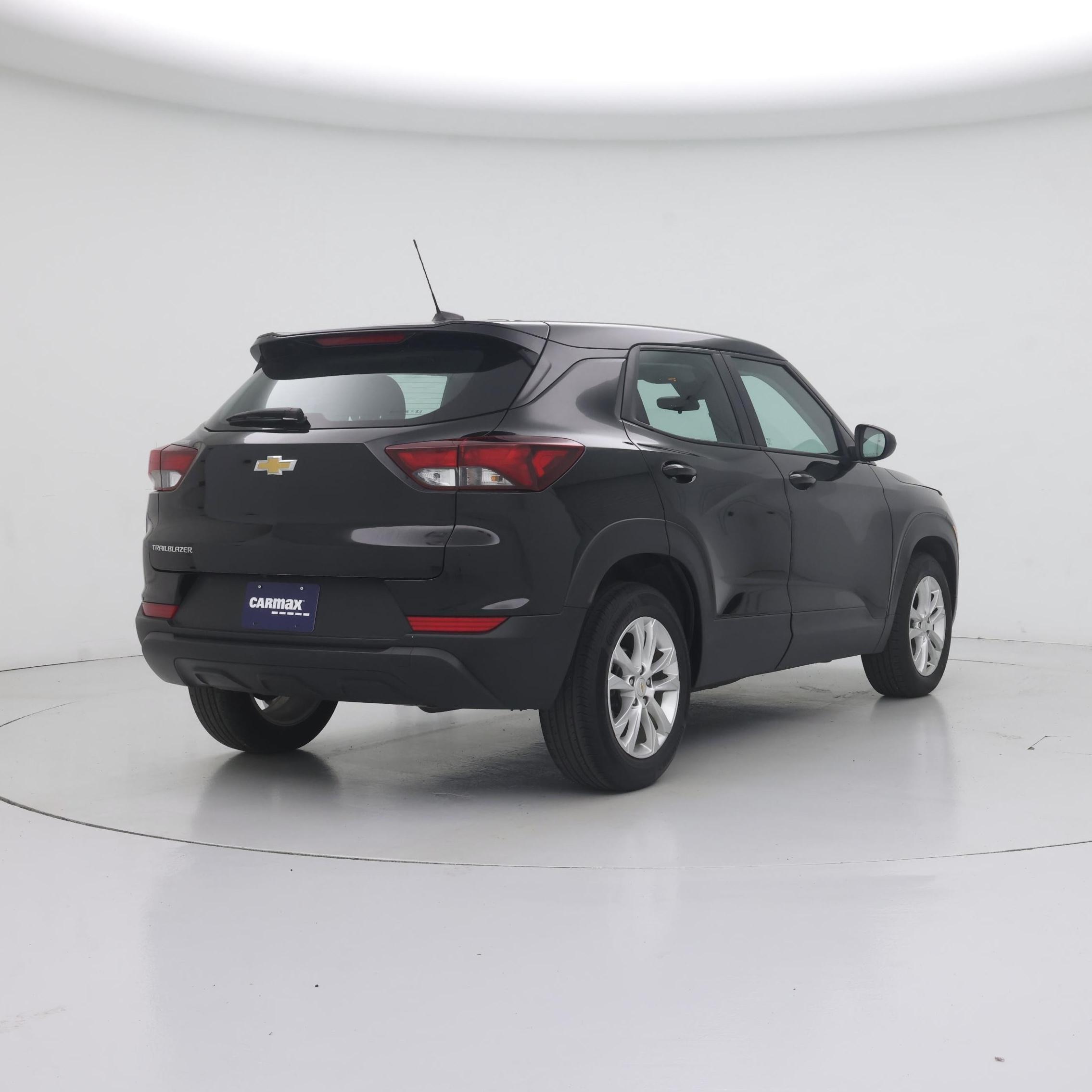 Thumbnail: 2023 Chevrolet TrailBlazer - 8