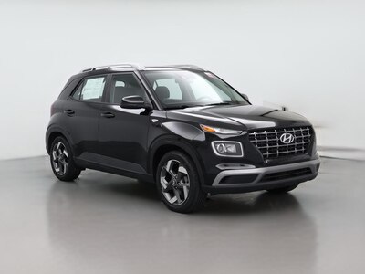 Black 2022 Hyundai Venue SEL