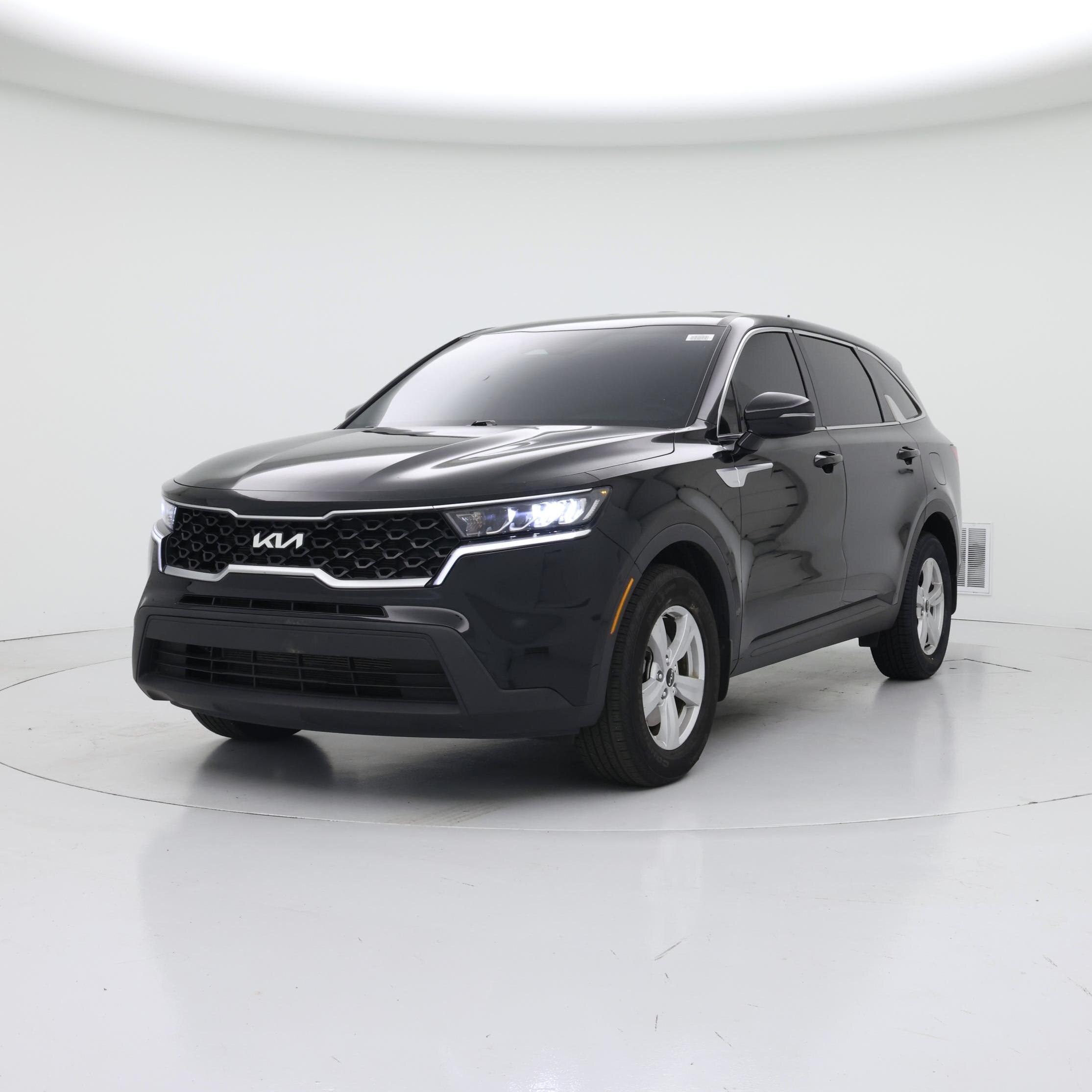 Thumbnail: 2023 Kia Sorento - 4