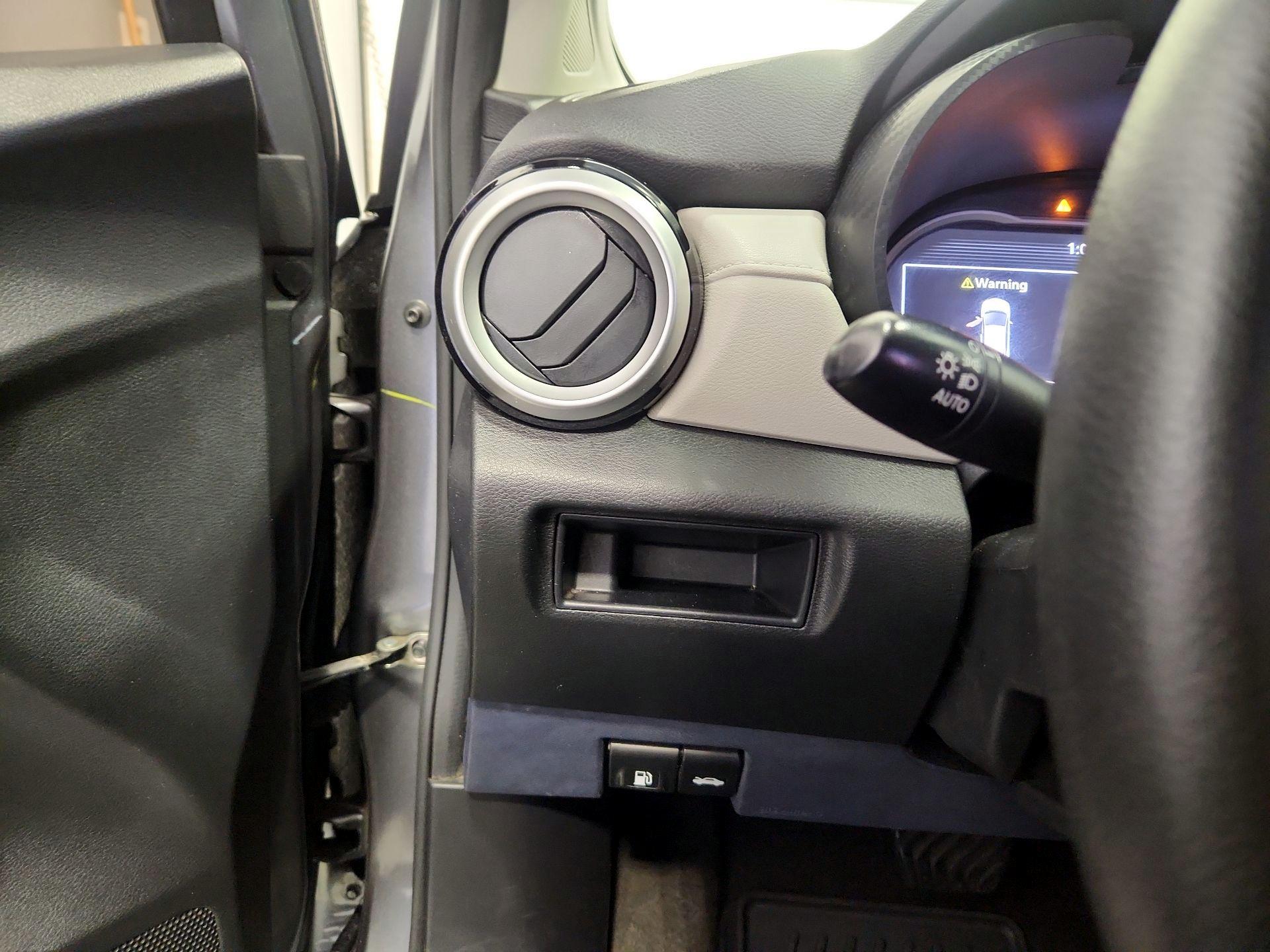 Thumbnail: 2022 Nissan Versa - 13