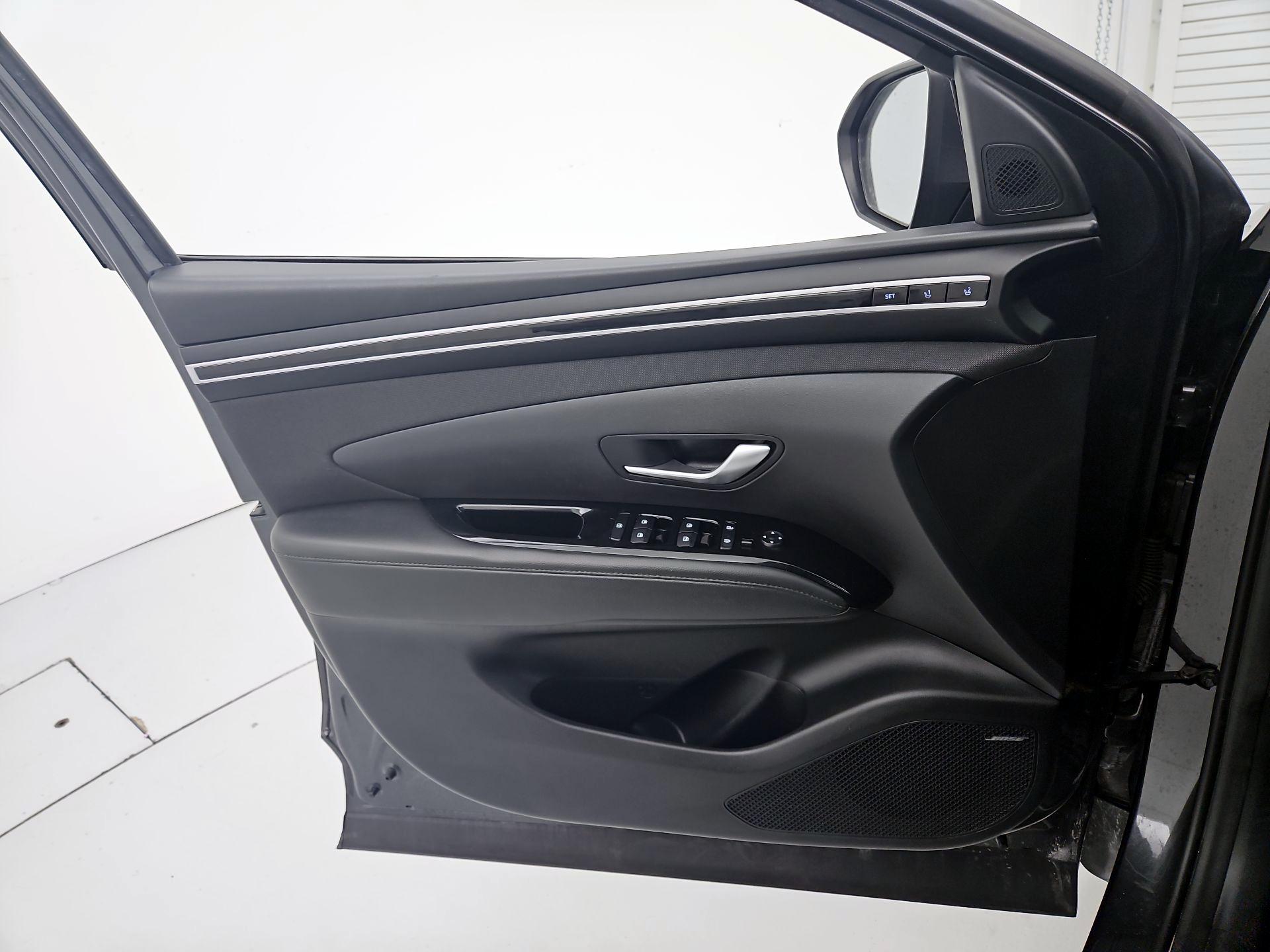 Thumbnail: 2022 Hyundai Tucson - 12