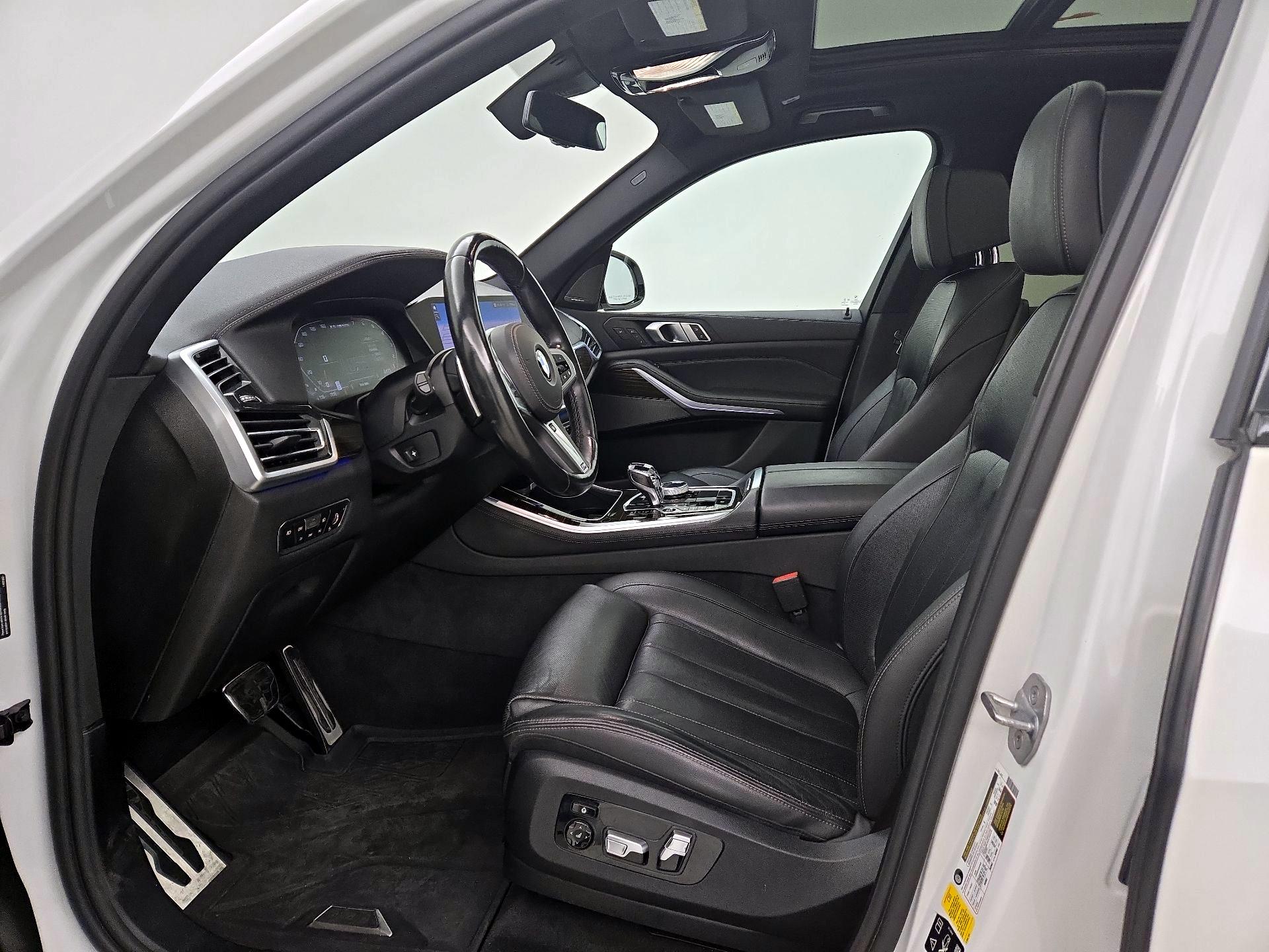 Thumbnail: 2020 BMW X5 - 11