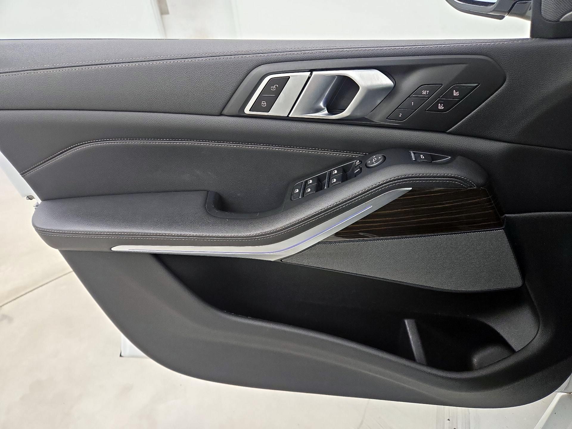 Thumbnail: 2020 BMW X5 - 12