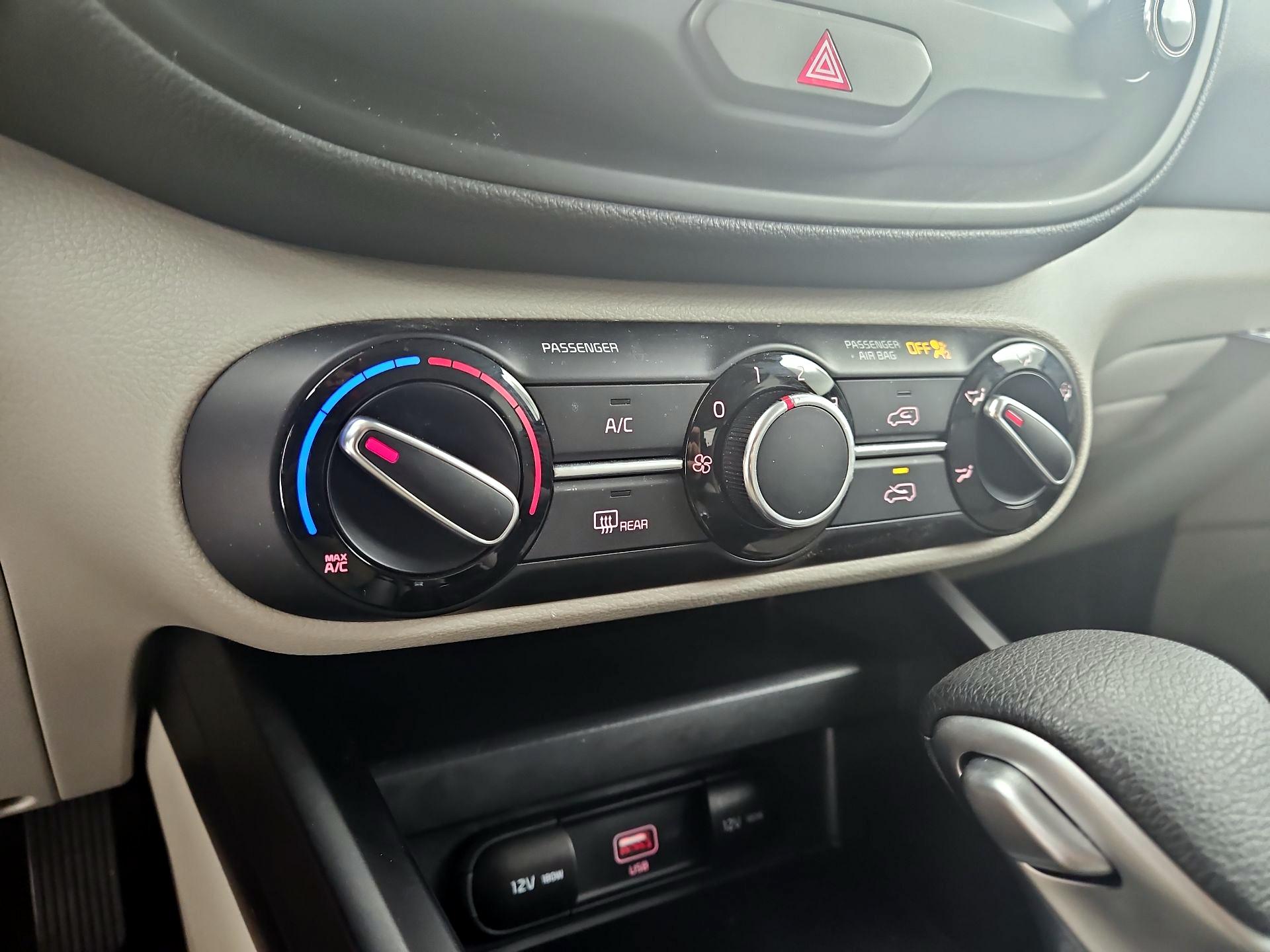 Thumbnail: 2021 Kia Soul - 16