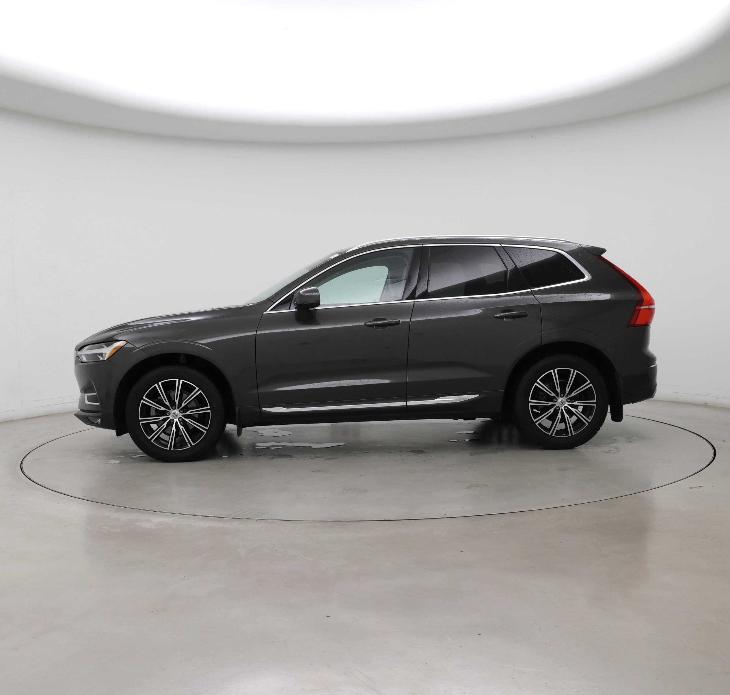 Thumbnail: 2020 Volvo XC60 - 3