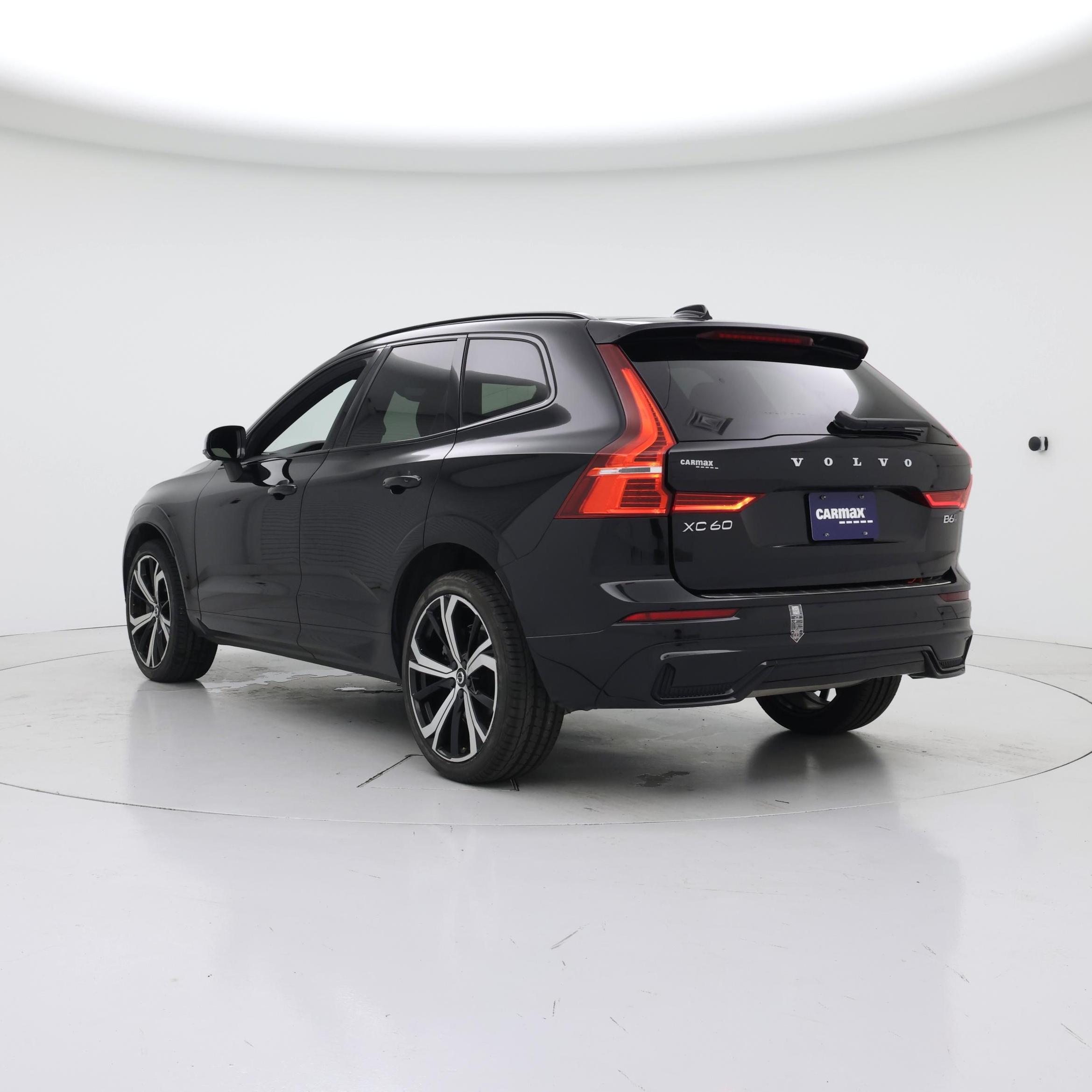 Thumbnail: 2023 Volvo XC60 - 2
