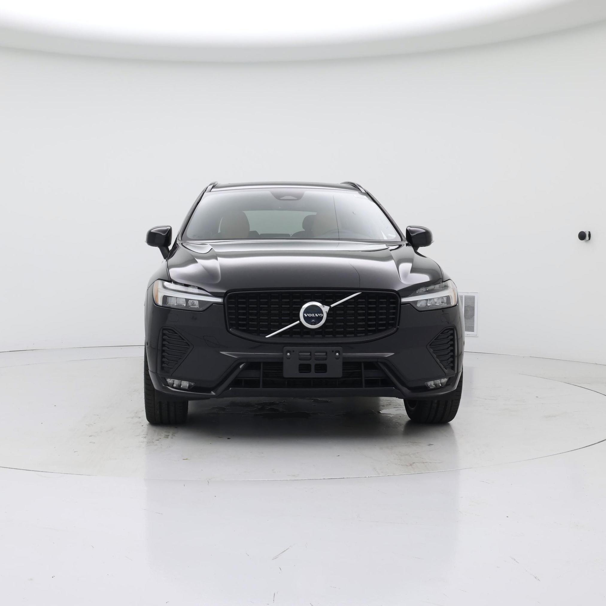Thumbnail: 2023 Volvo XC60 - 5