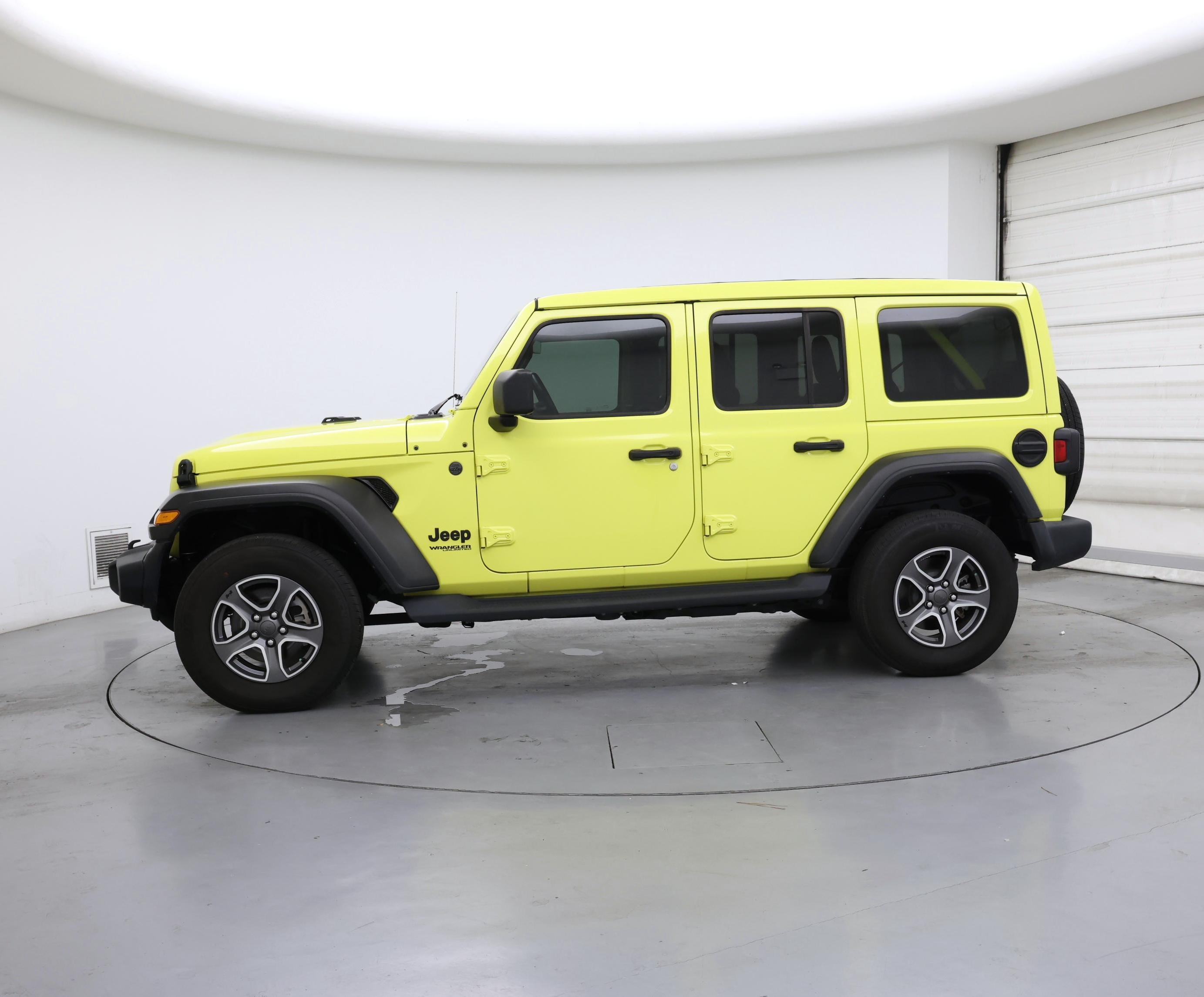 Thumbnail: 2022 Jeep Wrangler - 3