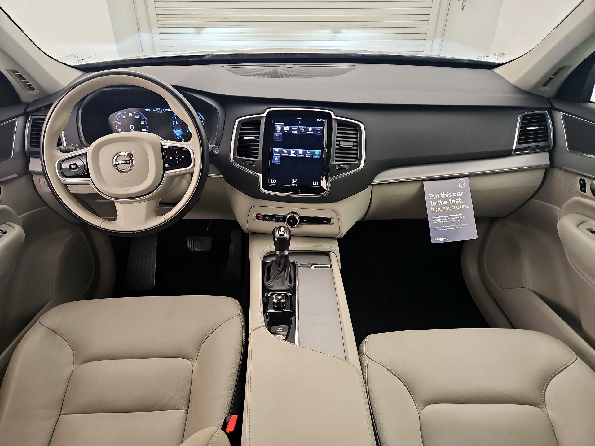 Thumbnail: 2022 Volvo XC90 - 9