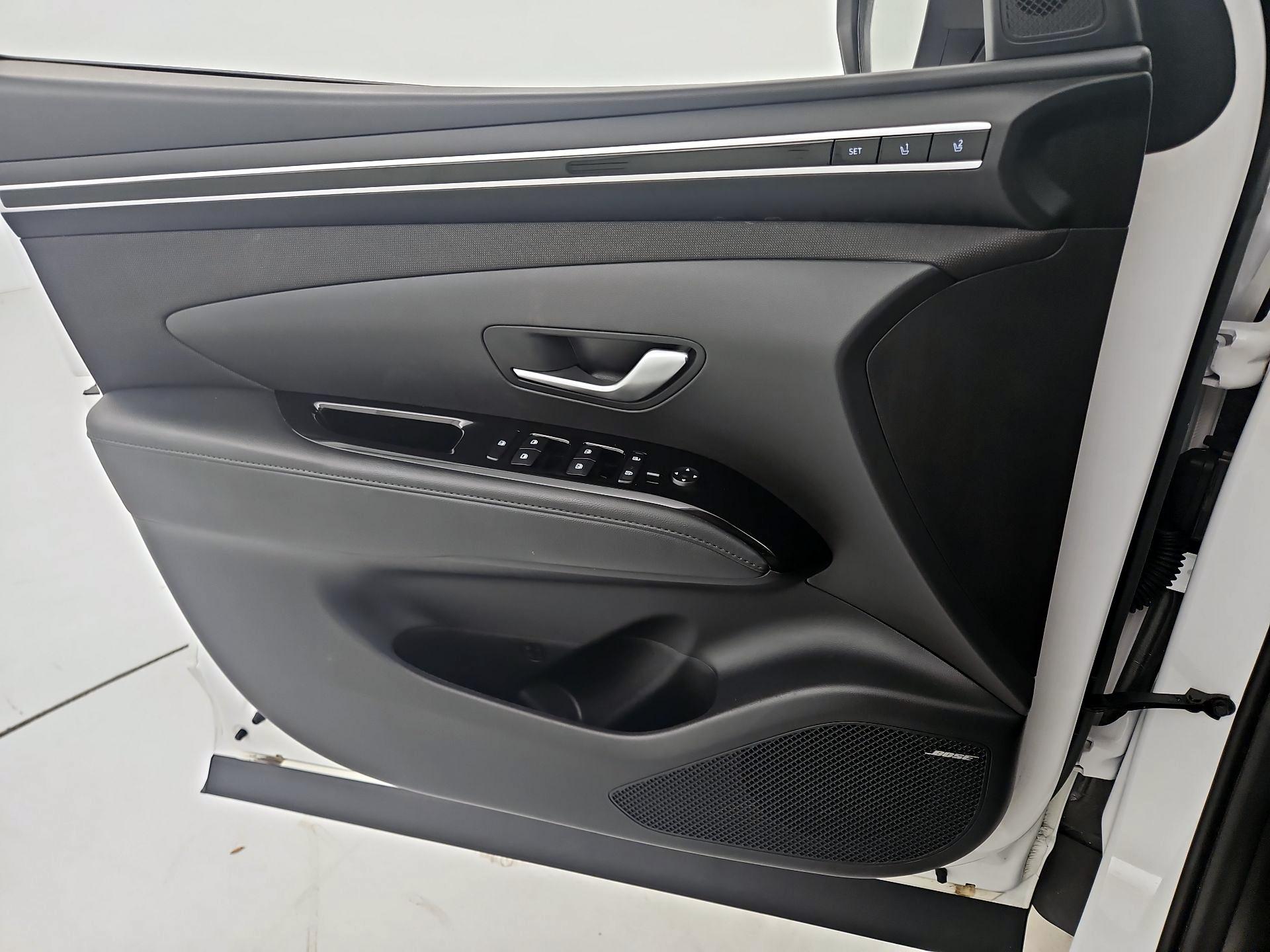 Thumbnail: 2022 Hyundai Tucson - 12