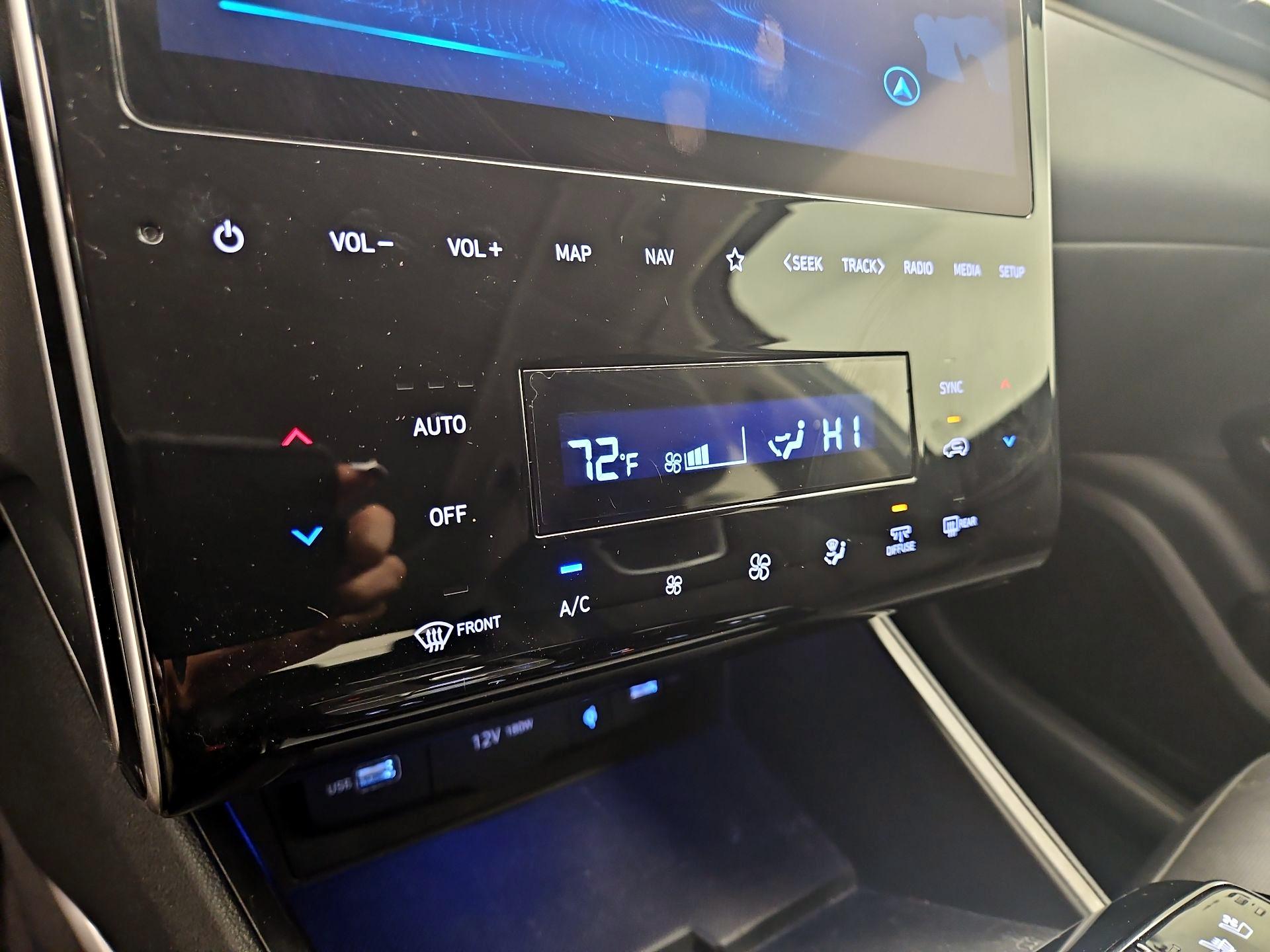 Thumbnail: 2022 Hyundai Tucson - 17