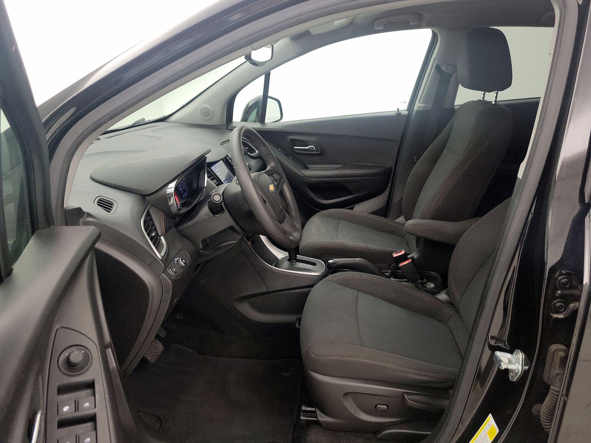 Thumbnail: 2020 Chevrolet Trax - 11