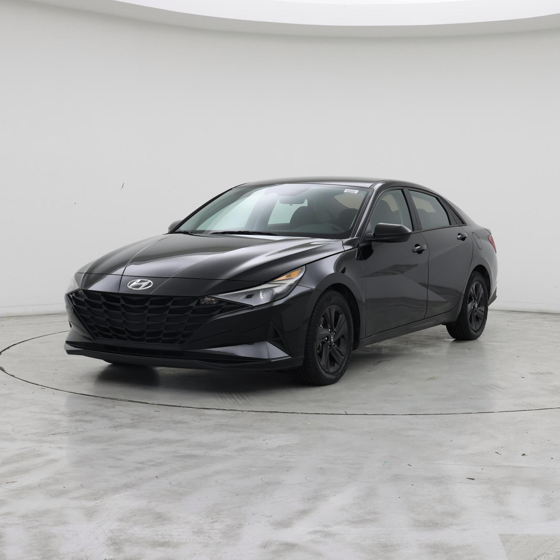 Thumbnail: 2022 Hyundai Elantra - 4
