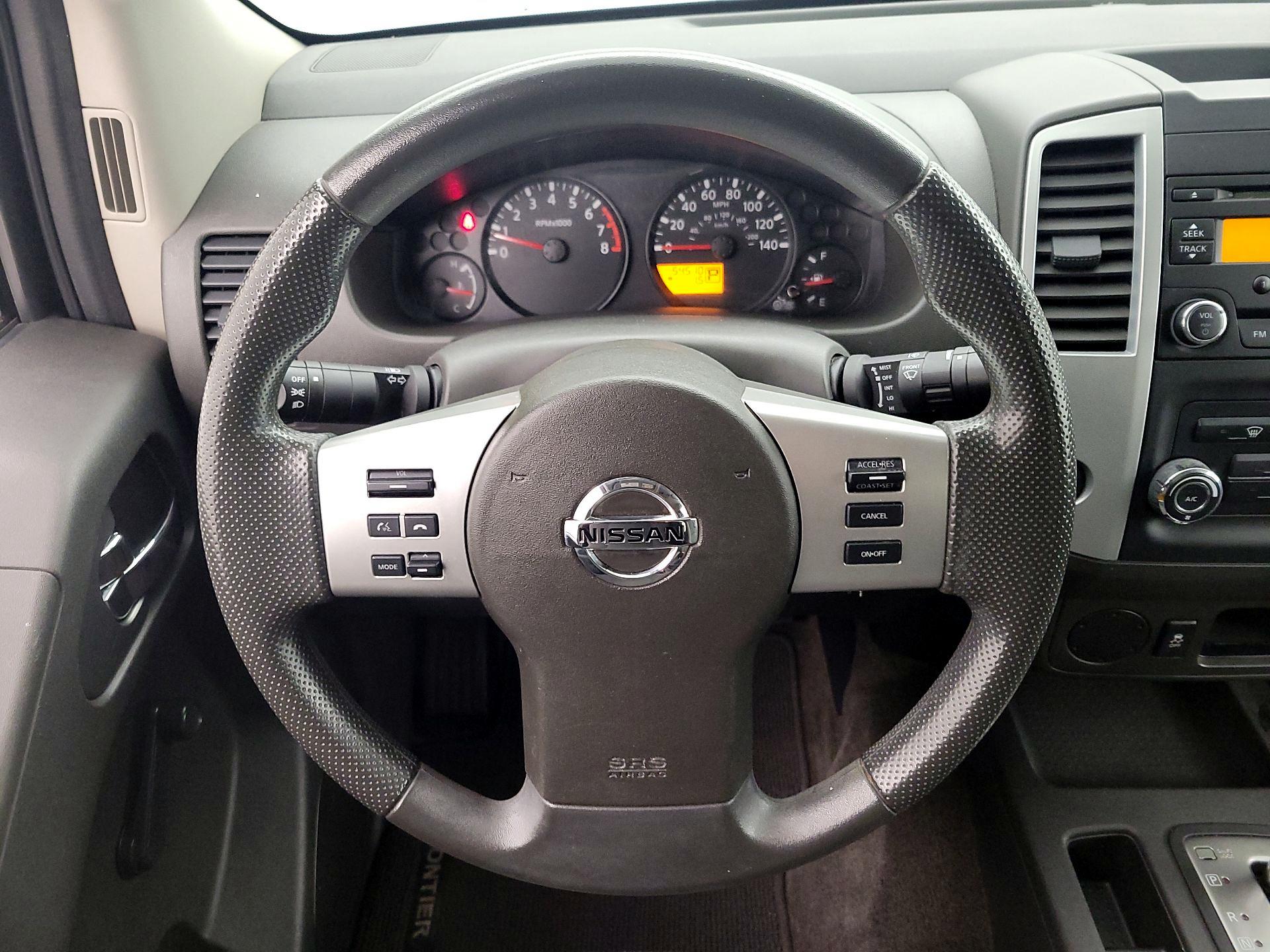 Thumbnail: 2015 Nissan Frontier - 10