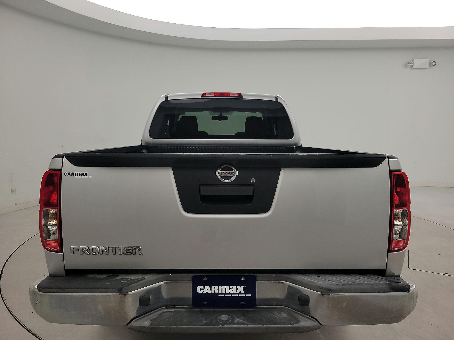 Thumbnail: 2015 Nissan Frontier - 19
