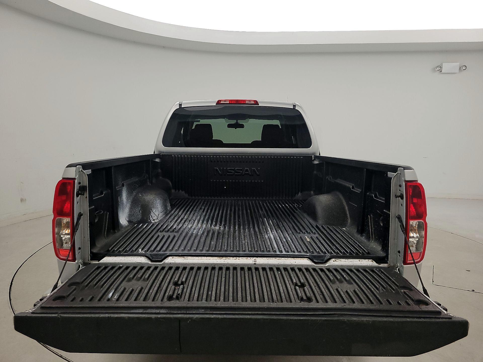 Thumbnail: 2015 Nissan Frontier - 20