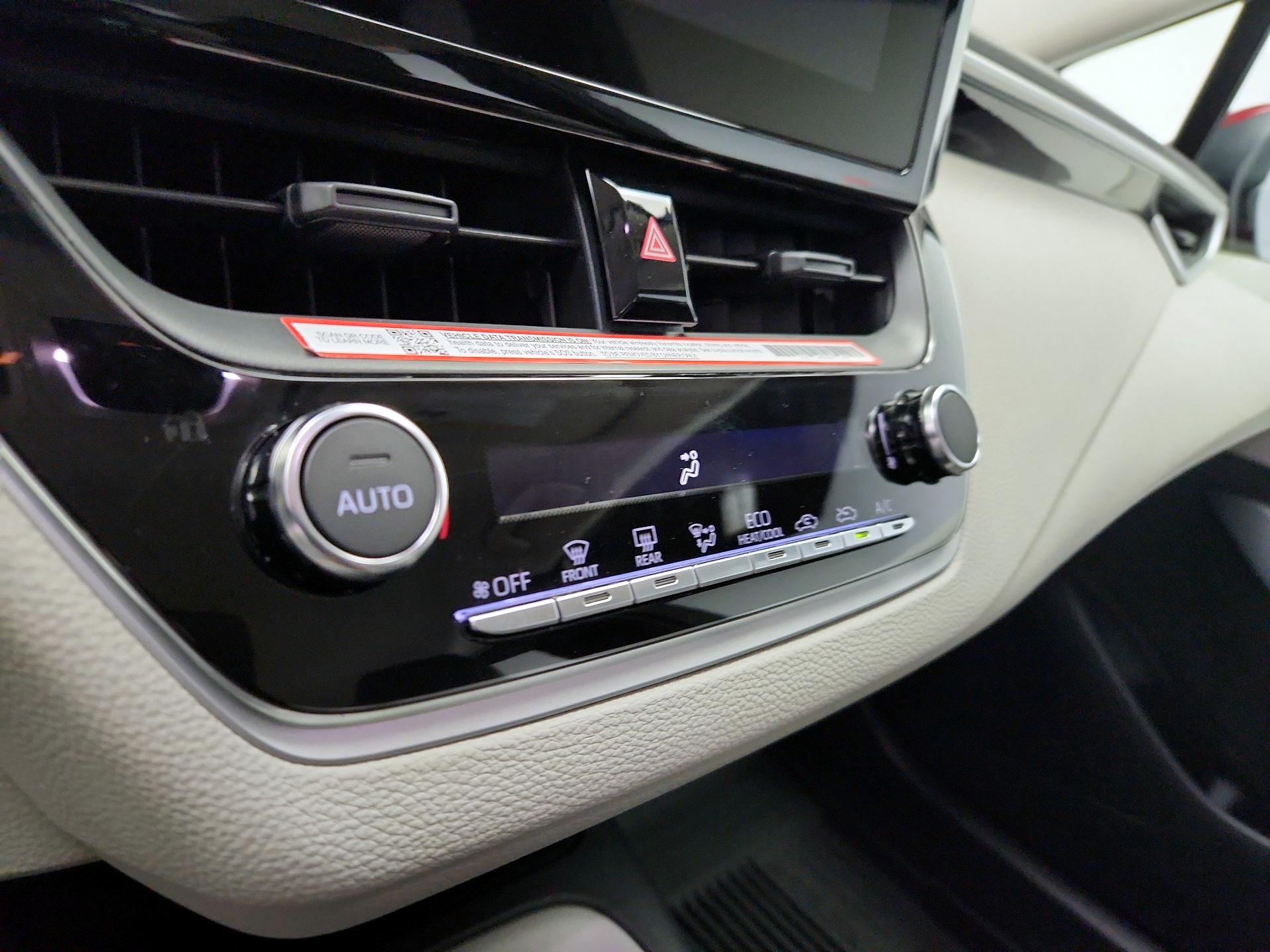 Thumbnail: 2025 Toyota Corolla - 16