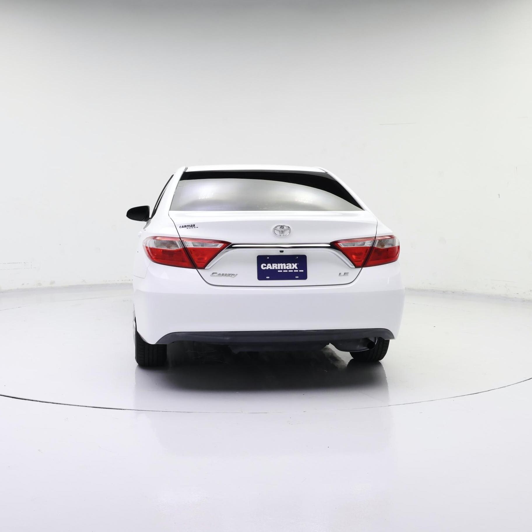 Thumbnail: 2015 Toyota Camry - 6