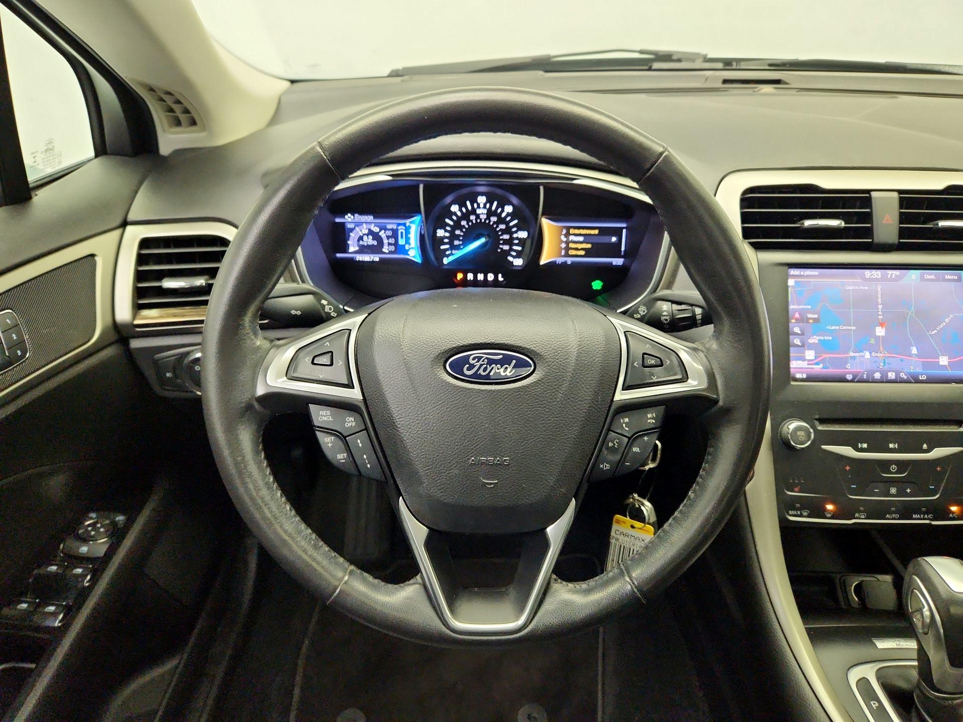Thumbnail: 2014 Ford Fusion - 10