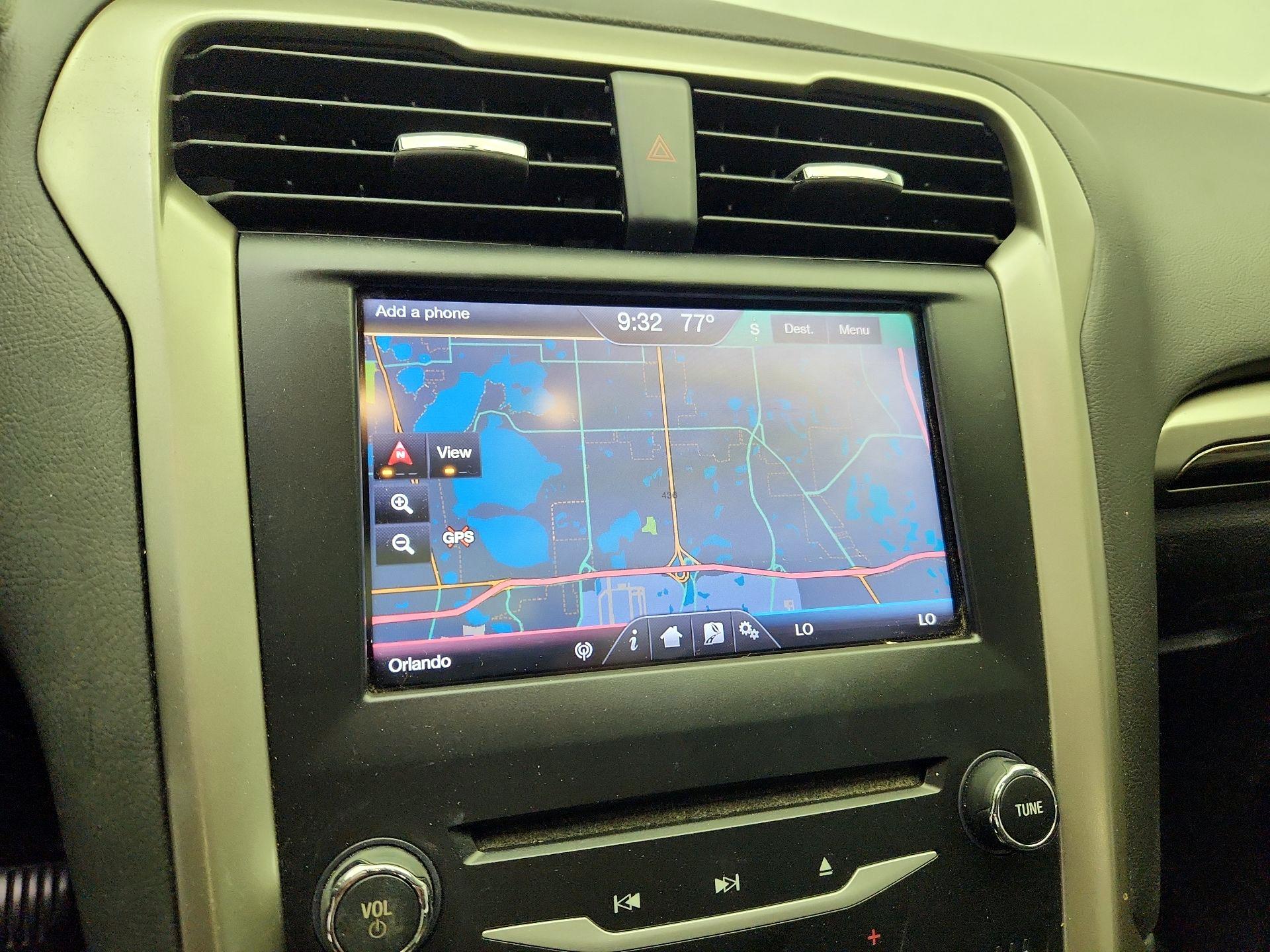 Thumbnail: 2014 Ford Fusion - 14