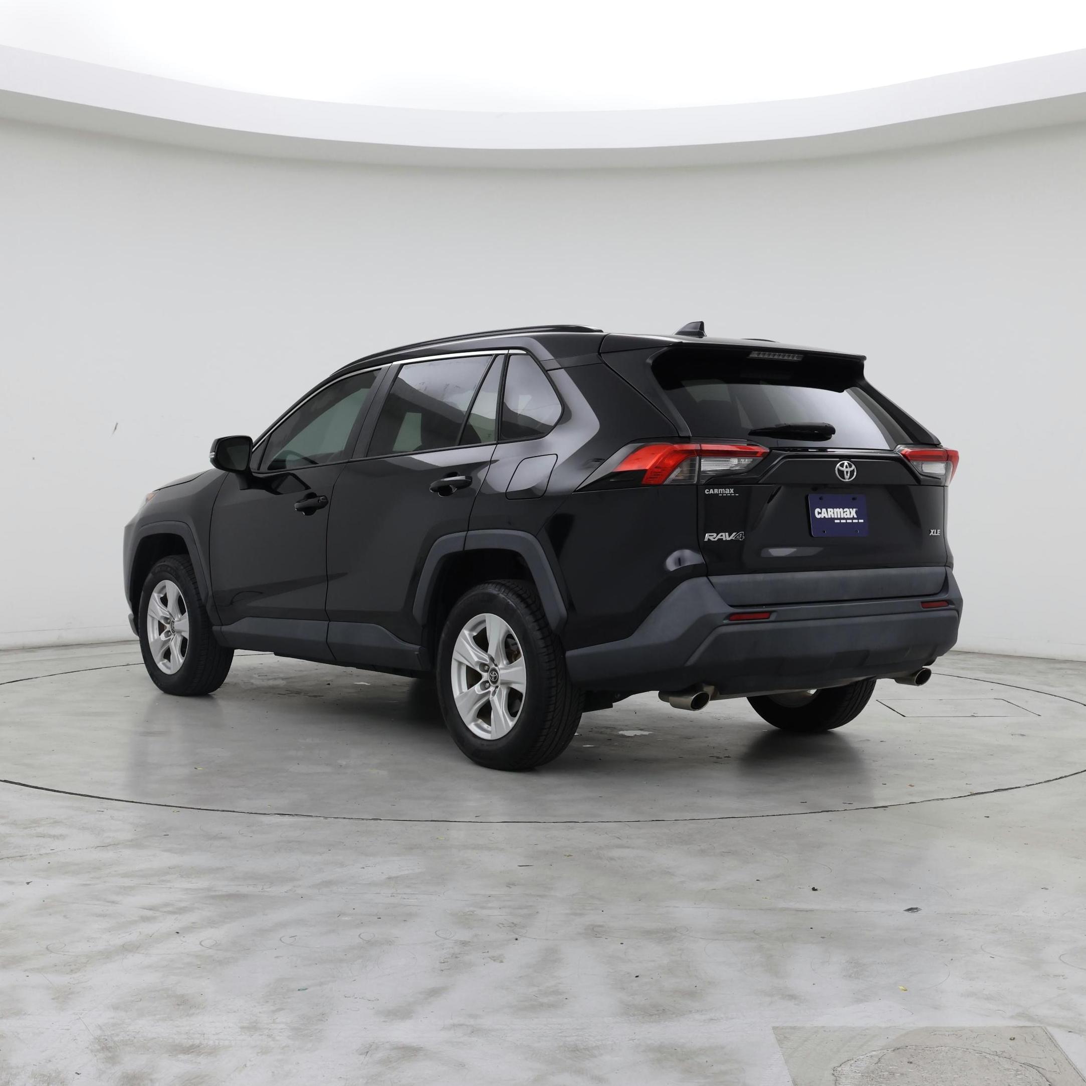 Thumbnail: 2021 Toyota RAV4 - 2