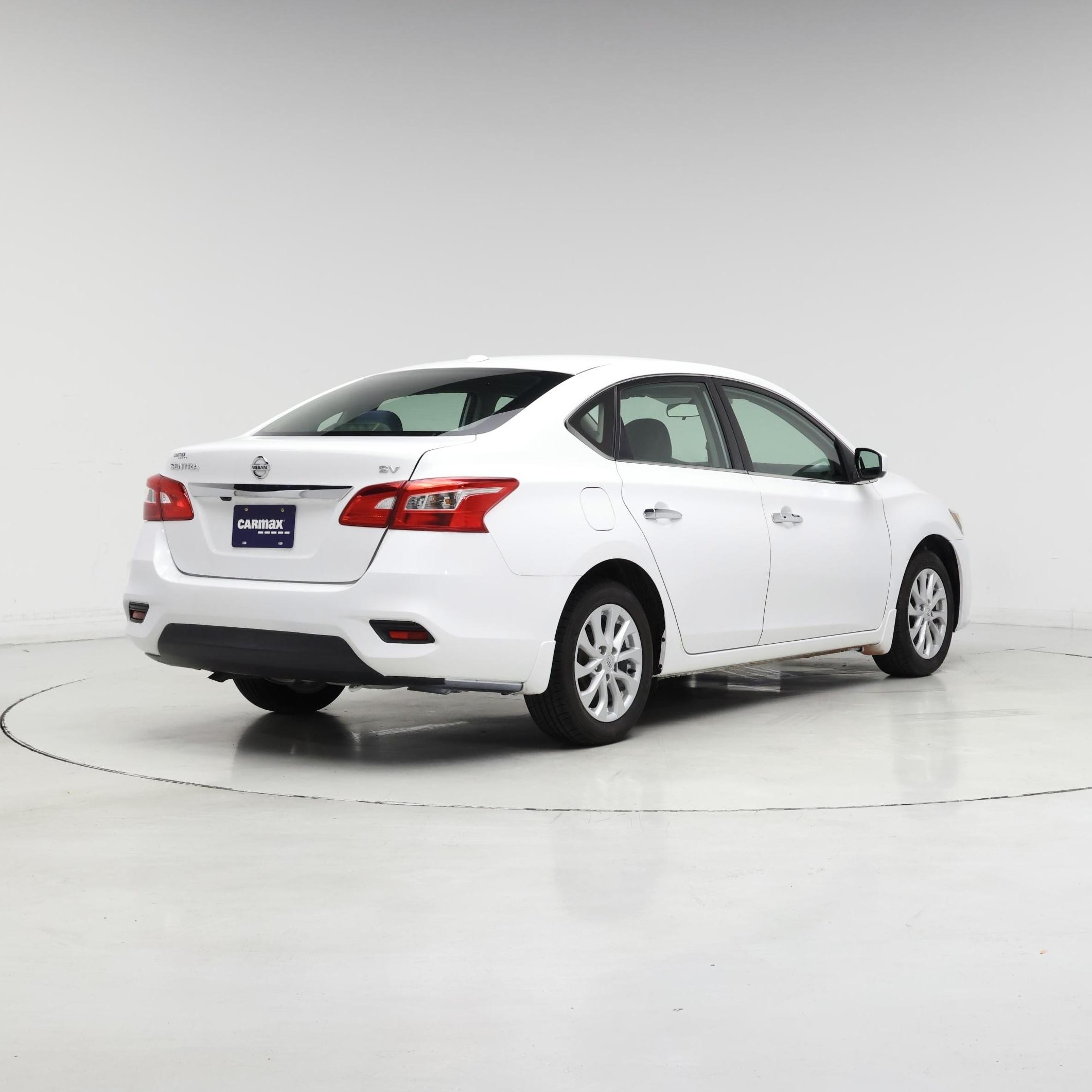 Thumbnail: 2019 Nissan Sentra - 8