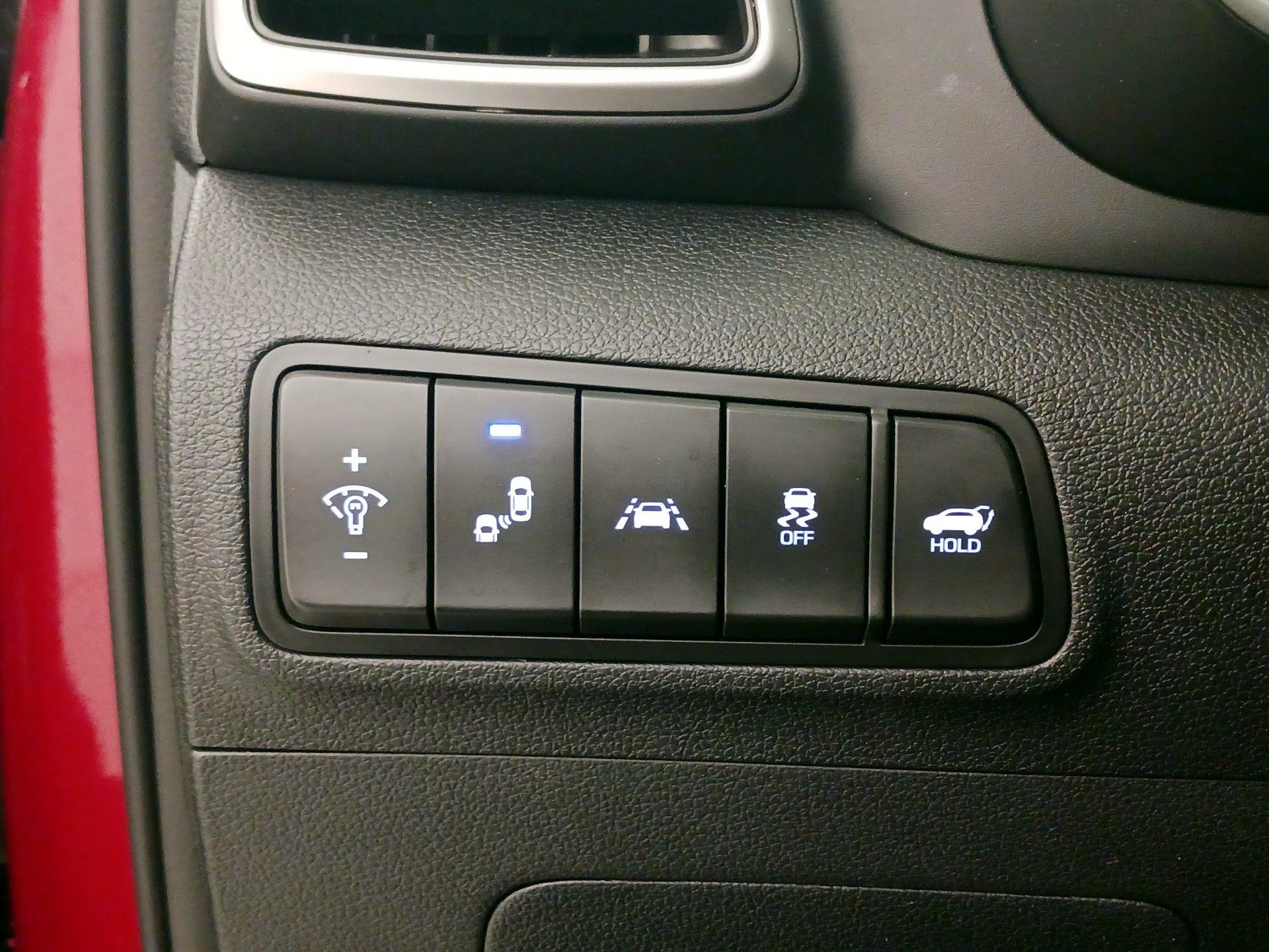 Thumbnail: 2021 Hyundai Tucson - 13