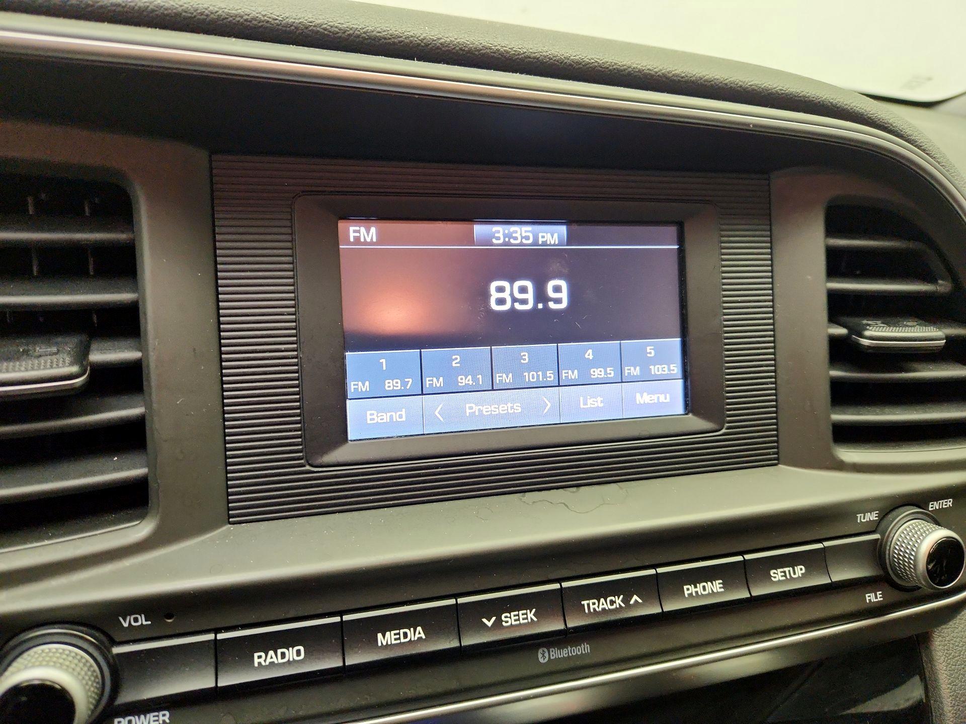 Thumbnail: 2019 Hyundai Elantra - 15