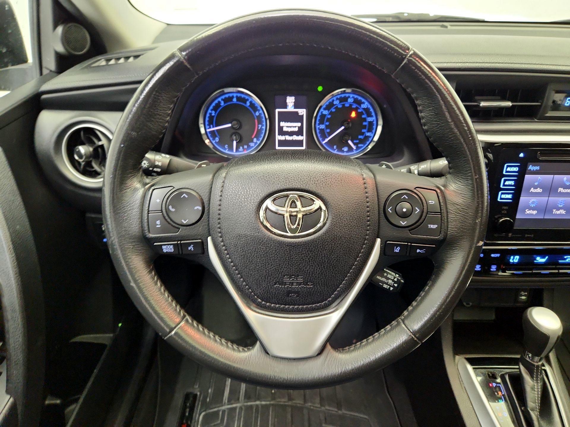 Thumbnail: 2018 Toyota Corolla - 10