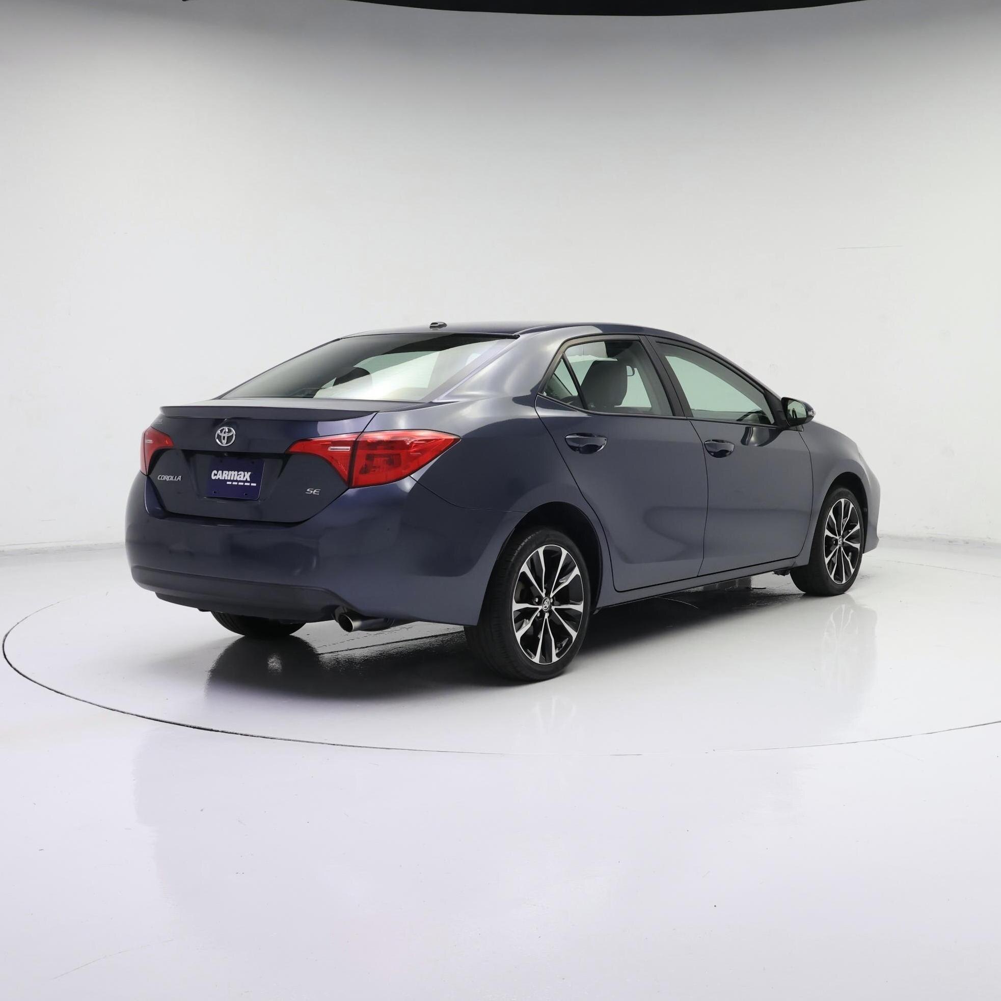 Thumbnail: 2018 Toyota Corolla - 8
