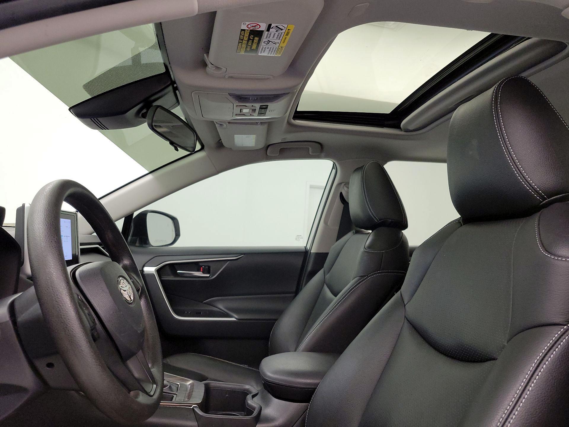 Thumbnail: 2023 Toyota RAV4 - 19