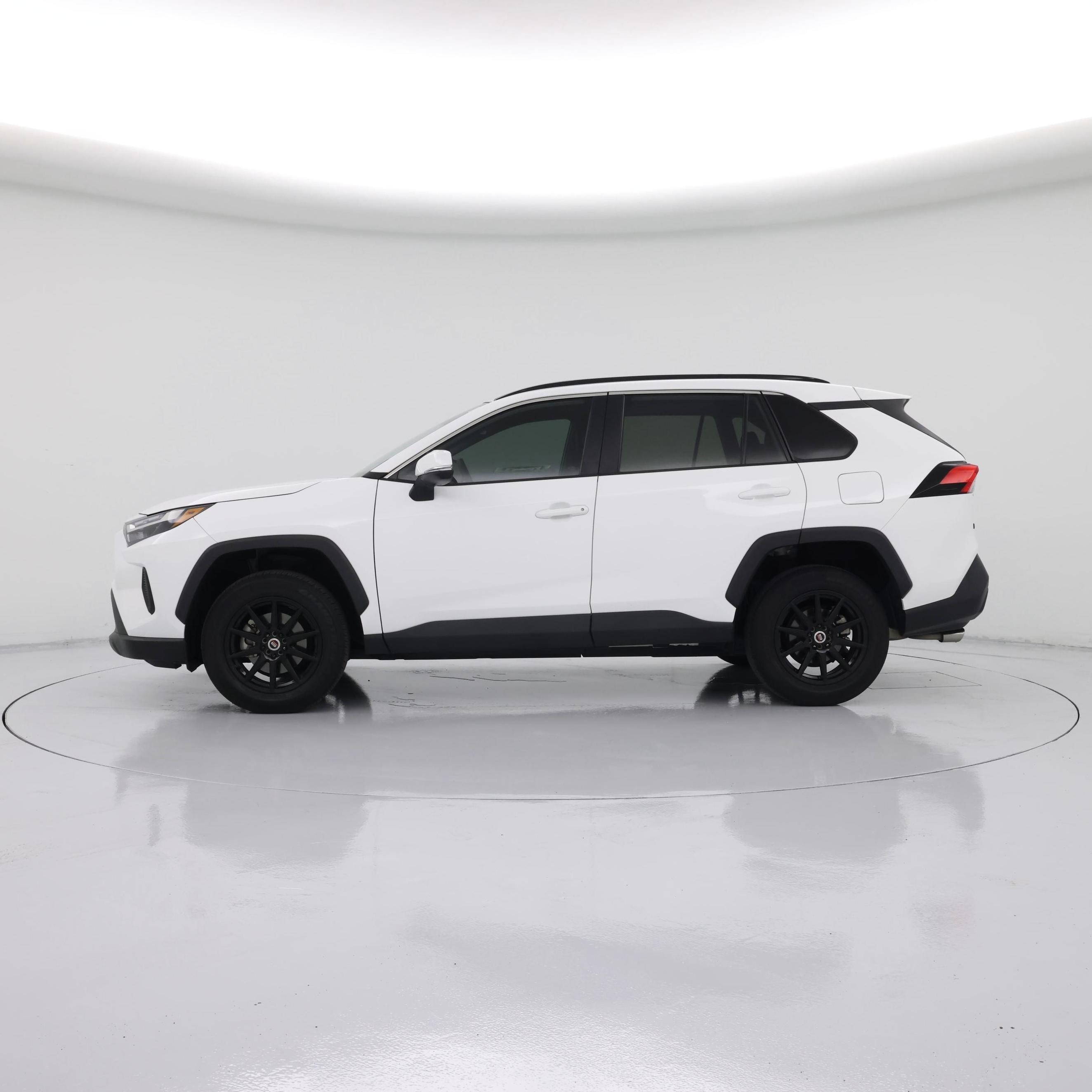 Thumbnail: 2023 Toyota RAV4 - 3