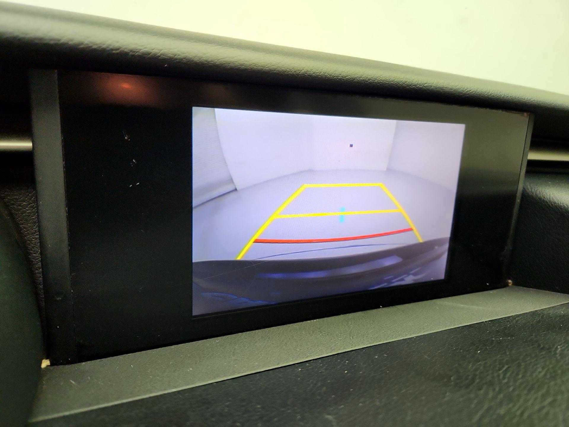 Thumbnail: 2015 Lexus IS - 14