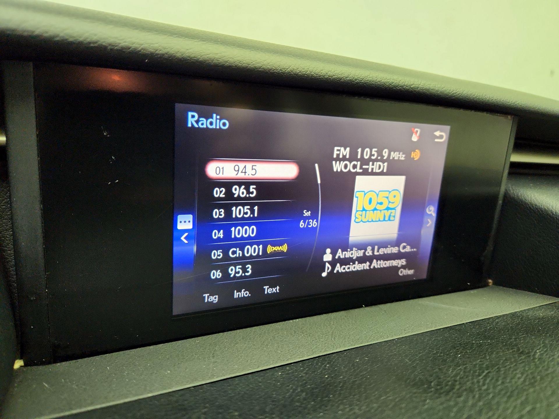 Thumbnail: 2015 Lexus IS - 15