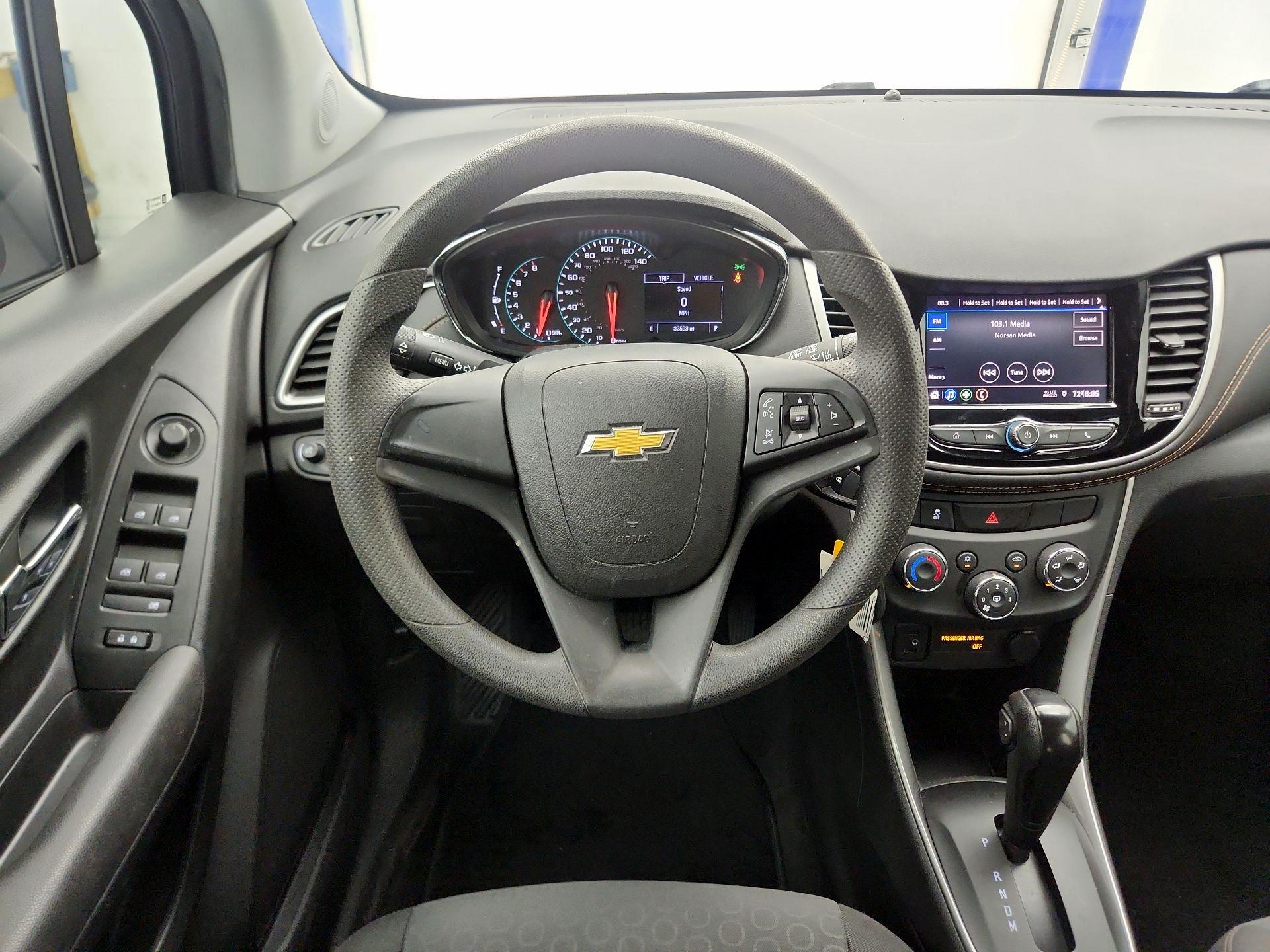 Thumbnail: 2020 Chevrolet Trax - 10