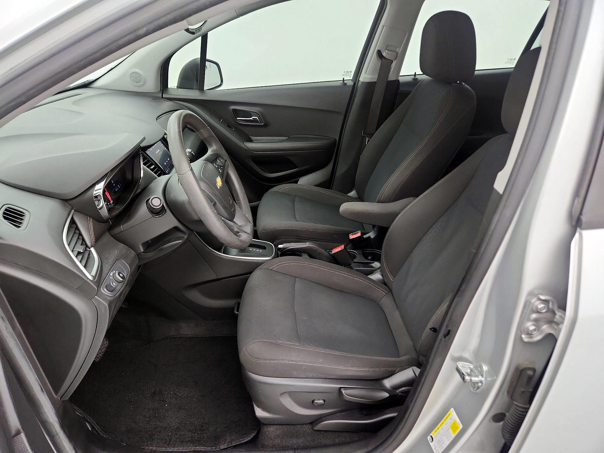Thumbnail: 2020 Chevrolet Trax - 11