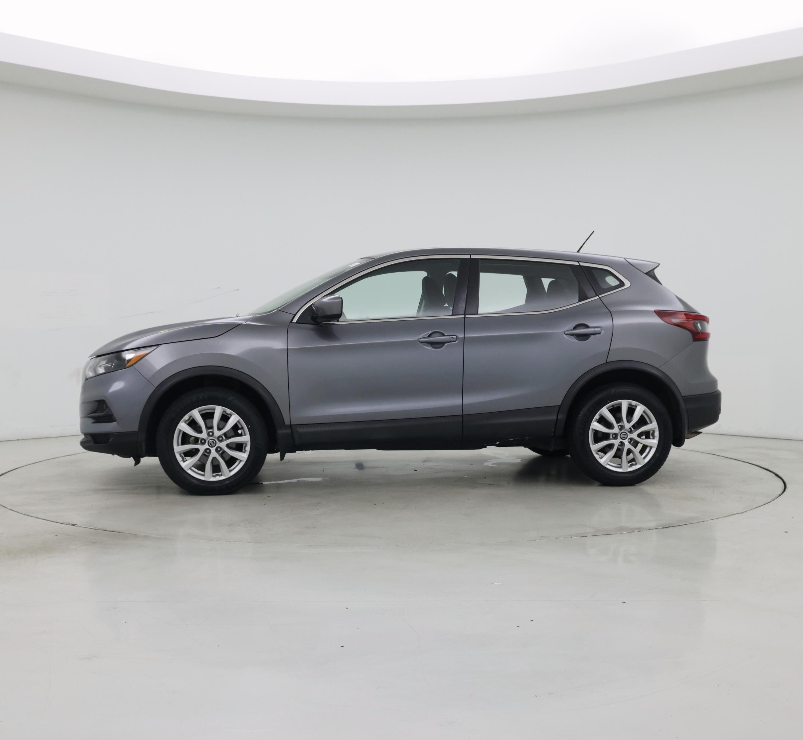 Thumbnail: 2020 Nissan Rogue Sport - 3