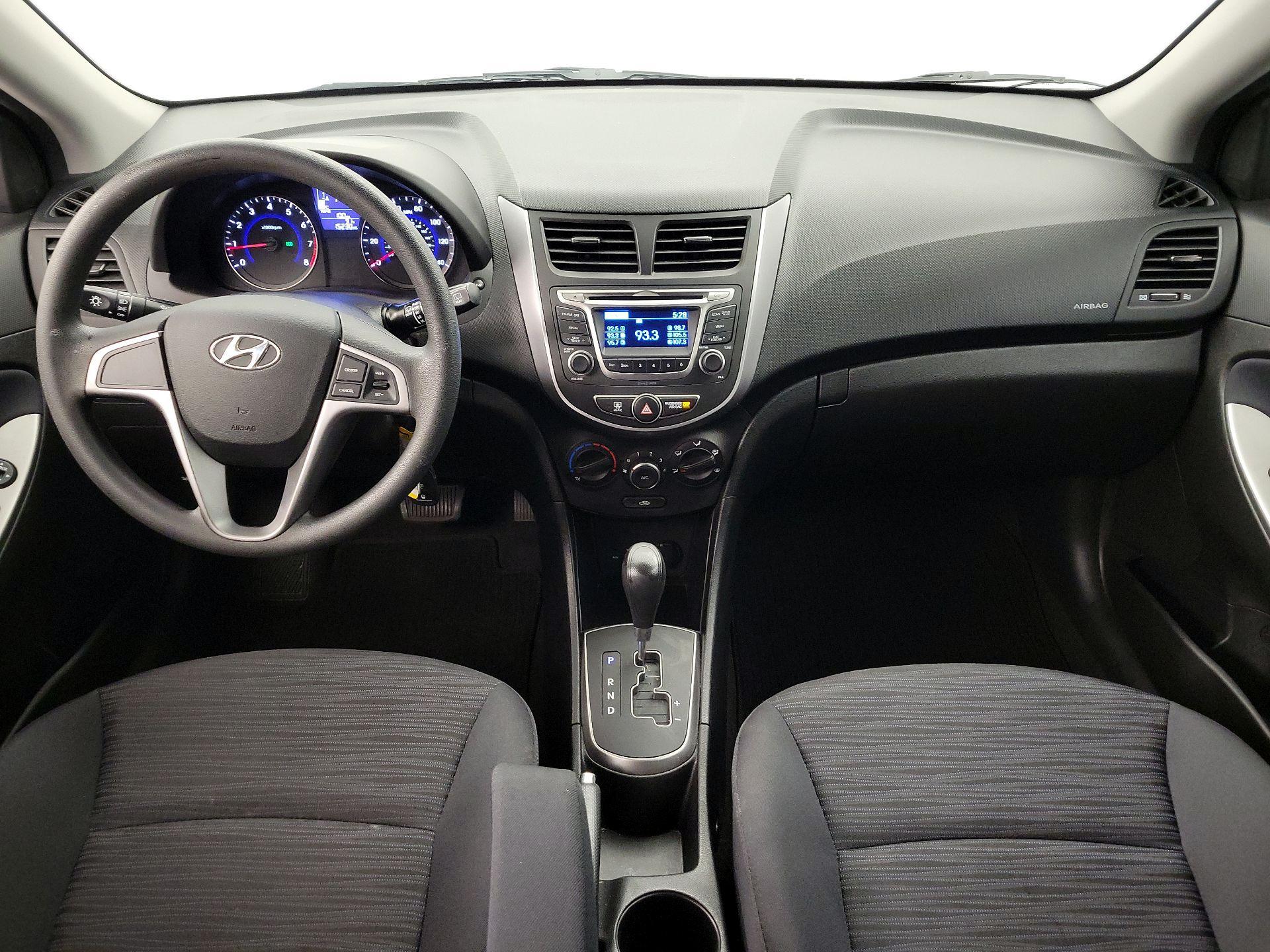 Thumbnail: 2017 Hyundai Accent - 9