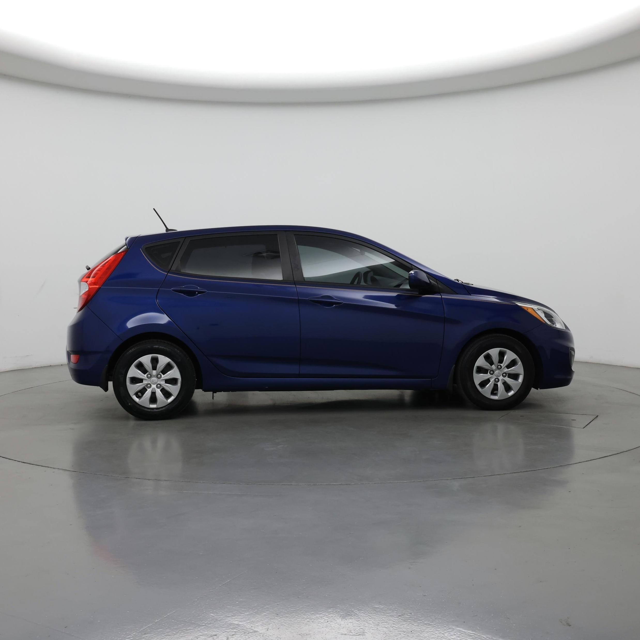 Thumbnail: 2017 Hyundai Accent - 7